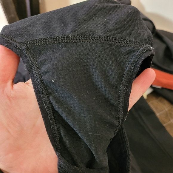 Lululemon Lululemon Athletica Tracker Black Shorts - Size 4 Size 27" / US 4 / IT 40 - 3 Thumbnail