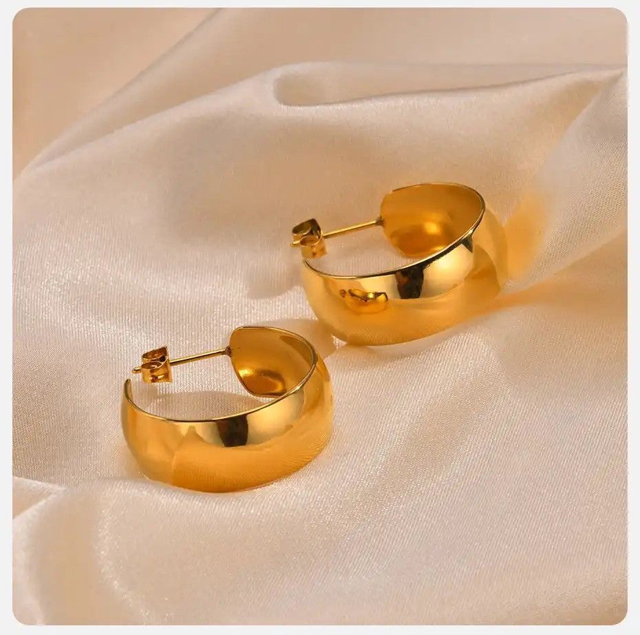 Other Simple Hoop Earrings Size ONE SIZE - 1 Thumbnail
