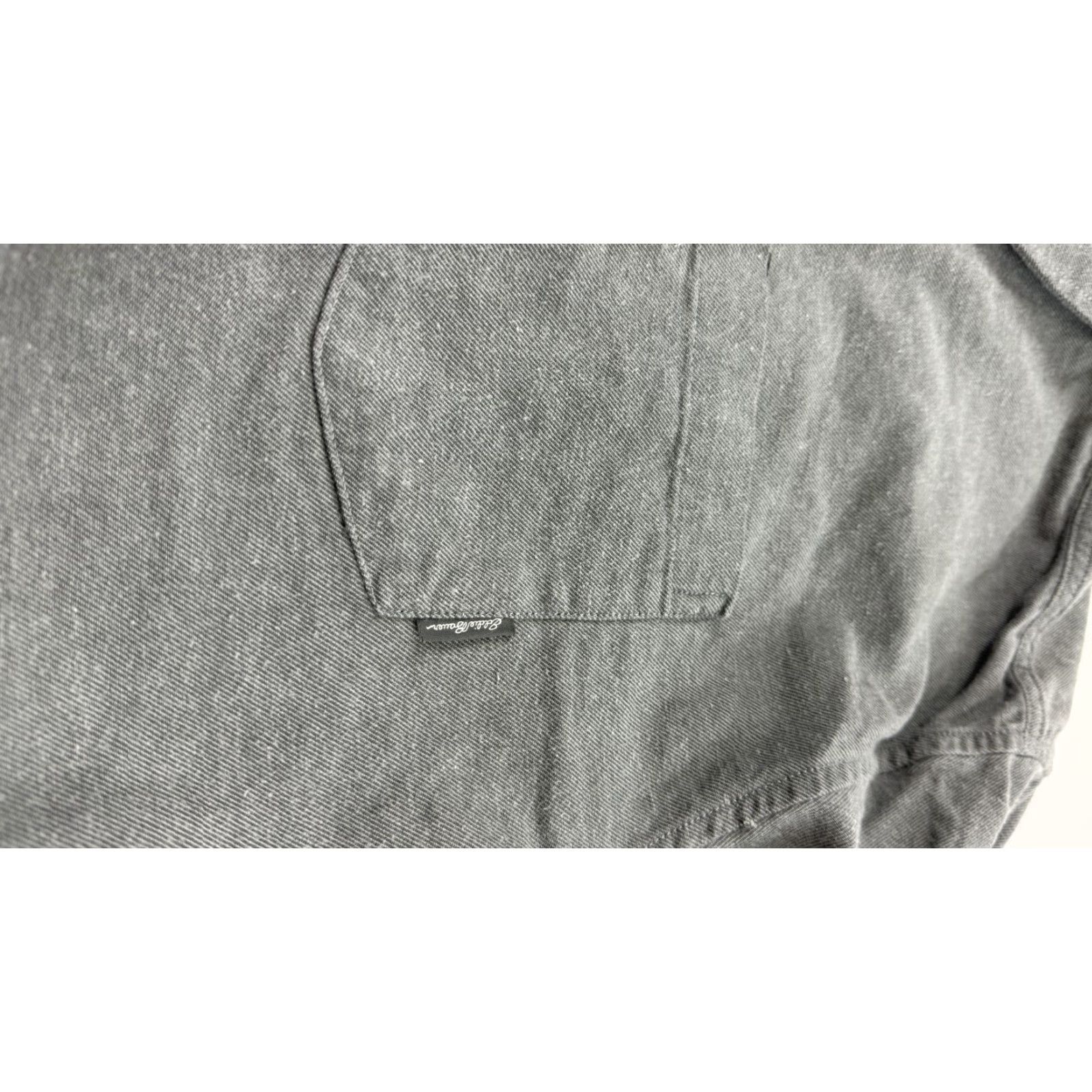 Eddie Bauer Eddie Bauer Shirt Mens XL Gray Classic Fit Long Sleeve Button Up Cotton Pocket Size US XL / EU 56 / 4 - 4 Thumbnail