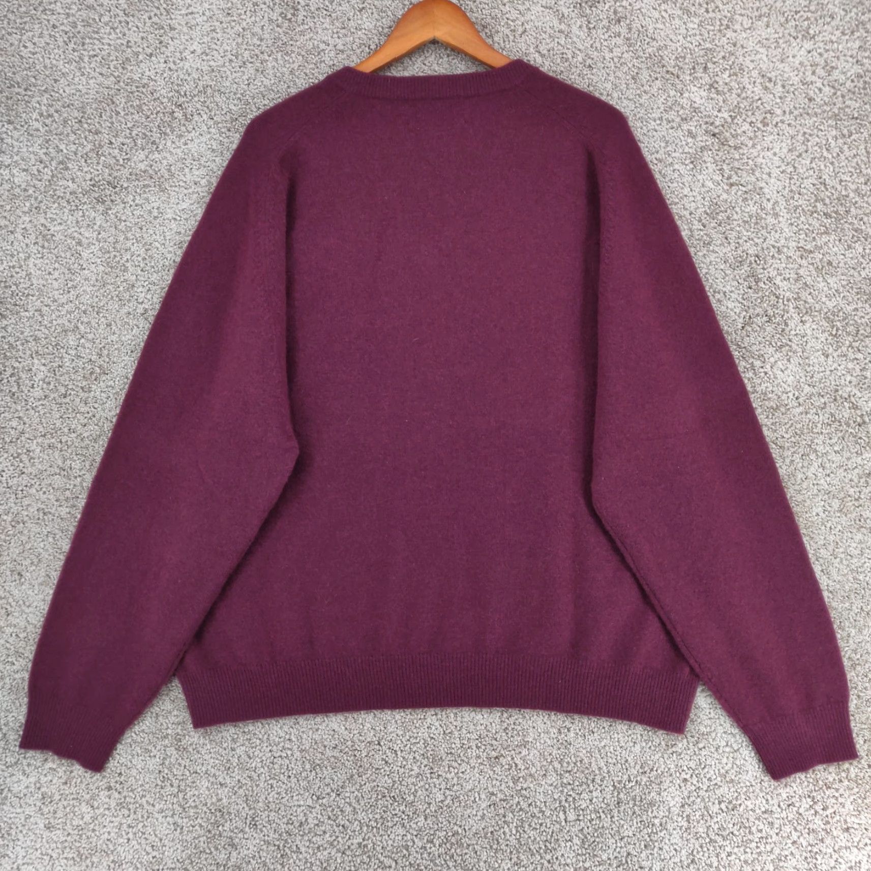Vintage Woods & Gray Sweater Mens 2XL V Neck 100% Cashmere Pullover Red/Maroon Solid Knit All Seasons Casual Fashion" Size US XXL / EU 58 / 5 - 7 Thumbnail
