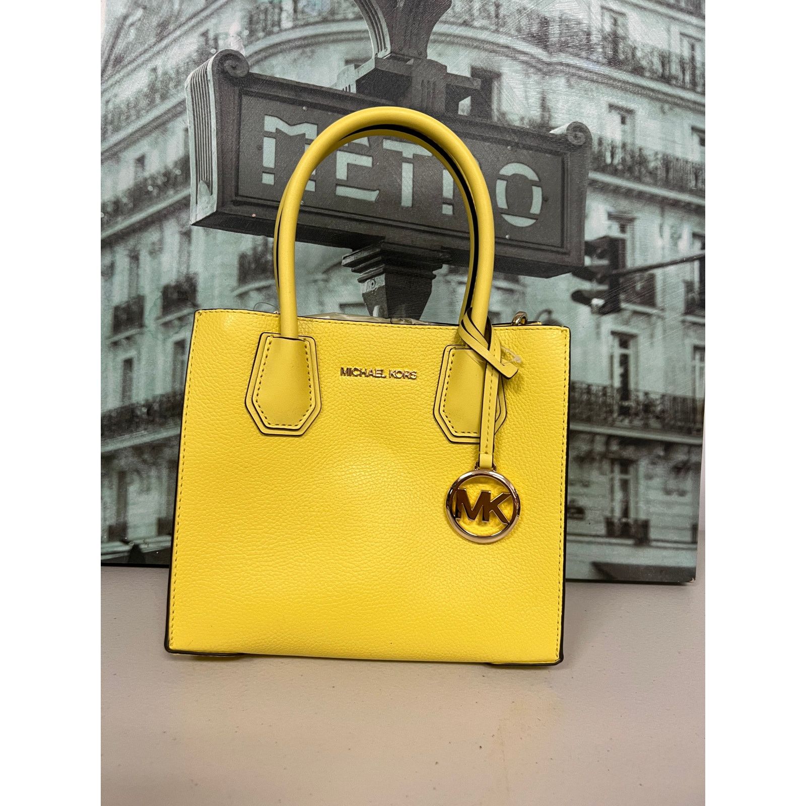 Michael Kors Michael Kors 35S1GM9M2L Mercer Medium Pebbled Messenger Bag Size ONE SIZE - 1 Thumbnail