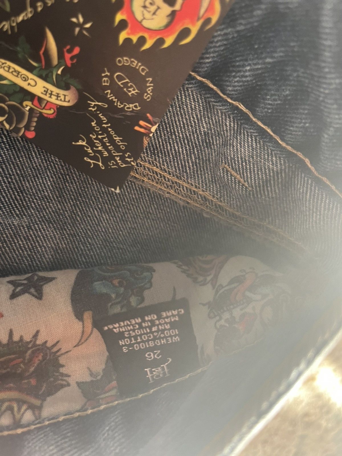 Ed Hardy GRAPHIC PAINT SPLATTER ED HARDY BAGGY JEANS NWT 26x32 Size 26" / US 2 / IT 38 - 7 Thumbnail
