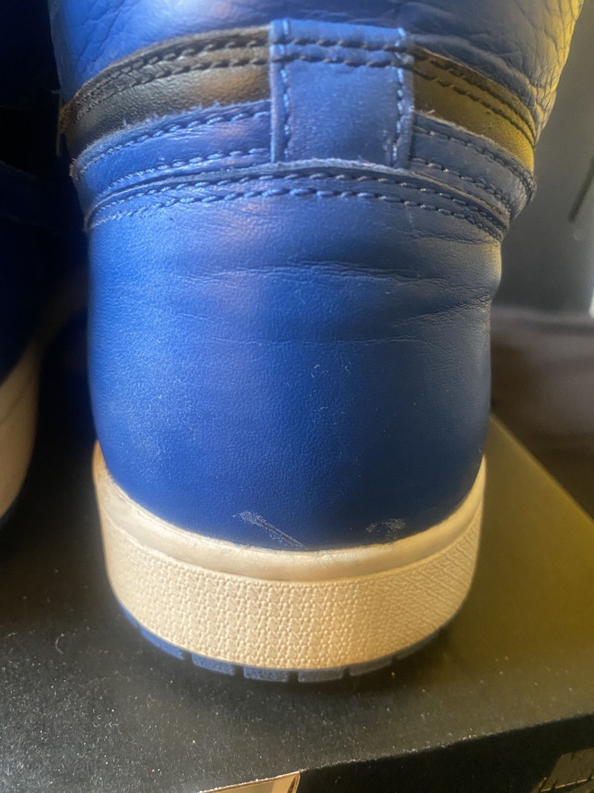 Nike Jordan 1 High Royal Size US 12 / EU 45 - 5 Thumbnail