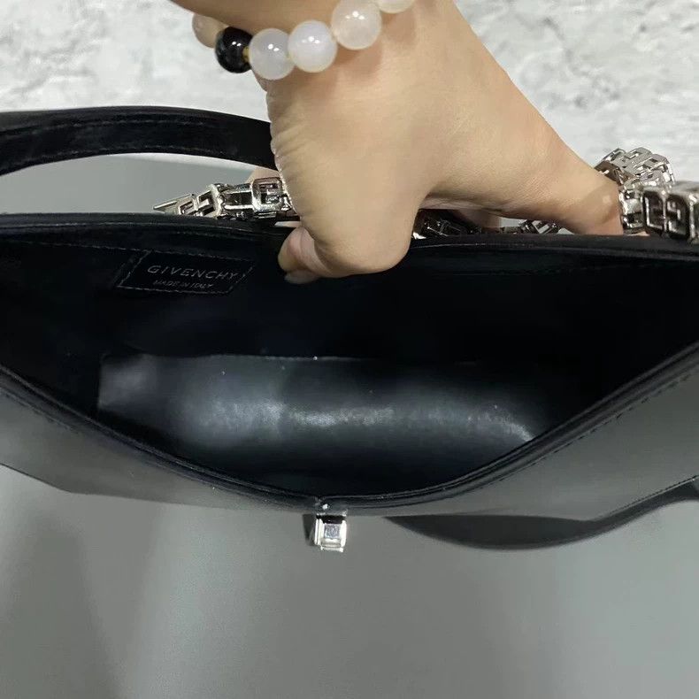 Givenchy Givenchy Cut-out Single Shoulder Bag Size ONE SIZE - 6 Thumbnail