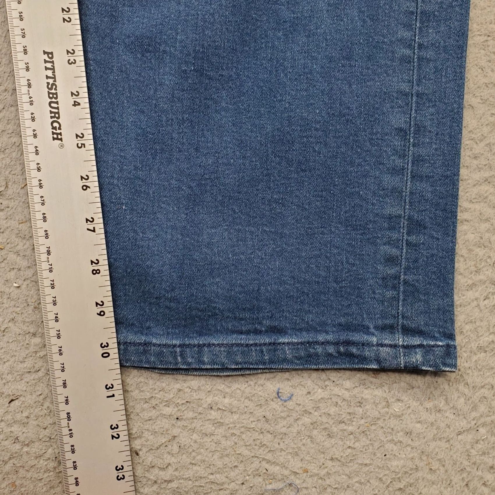 Levi's Levi's Jeans Mens 38 Navy Whiskered Faded Denim Relaxed Red Tab Straight Jeans Mens 38 Navy Whiskered Faded Denim Relaxed Red Tab Mens Gear Size US 38 / EU 54 - 4 Thumbnail