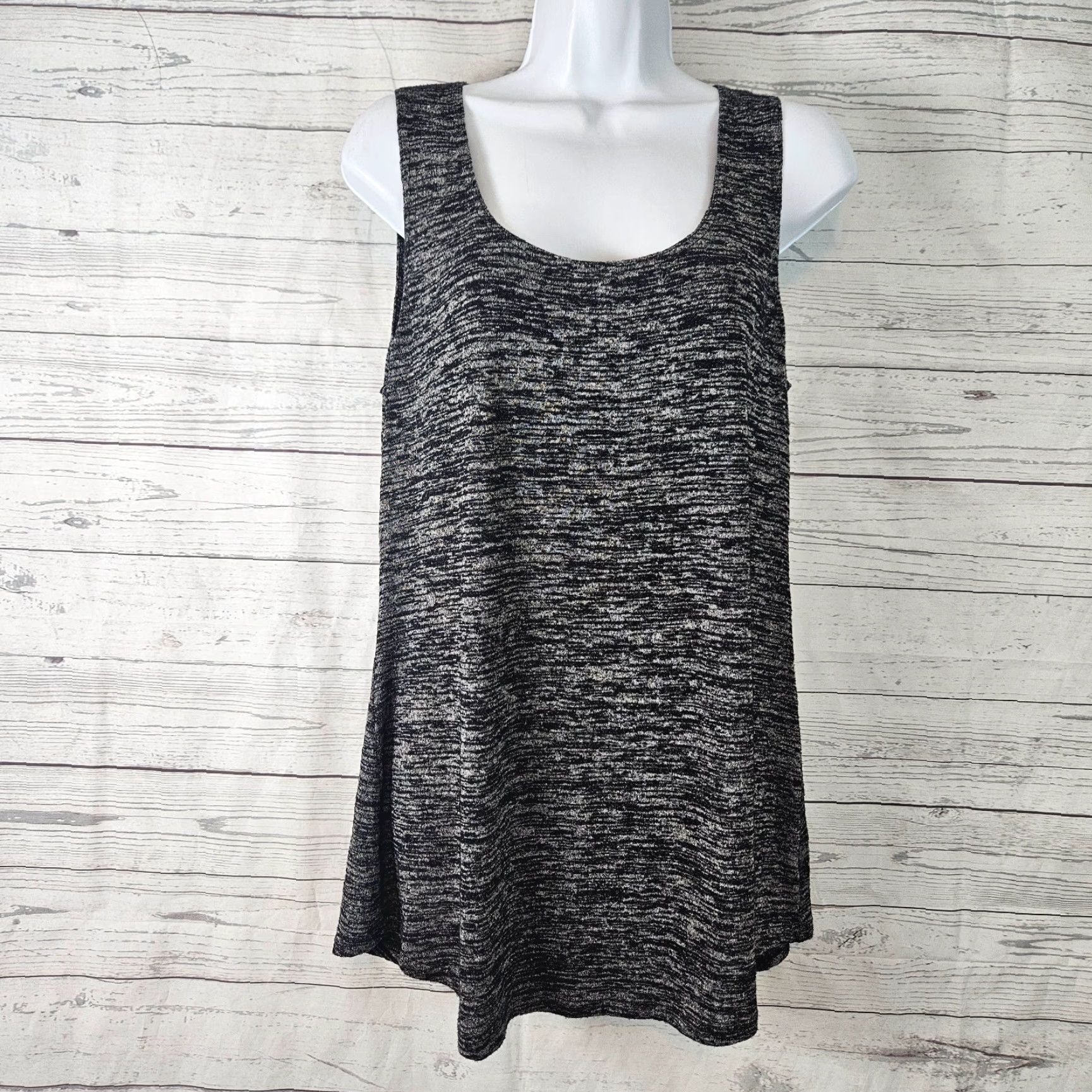 Joseph Ribkoff Joseph Ribkoff Tank Womens Sz 14 Black Gray Scoop Neck Size XL / US 12-14 / IT 48-50 - 2 Thumbnail