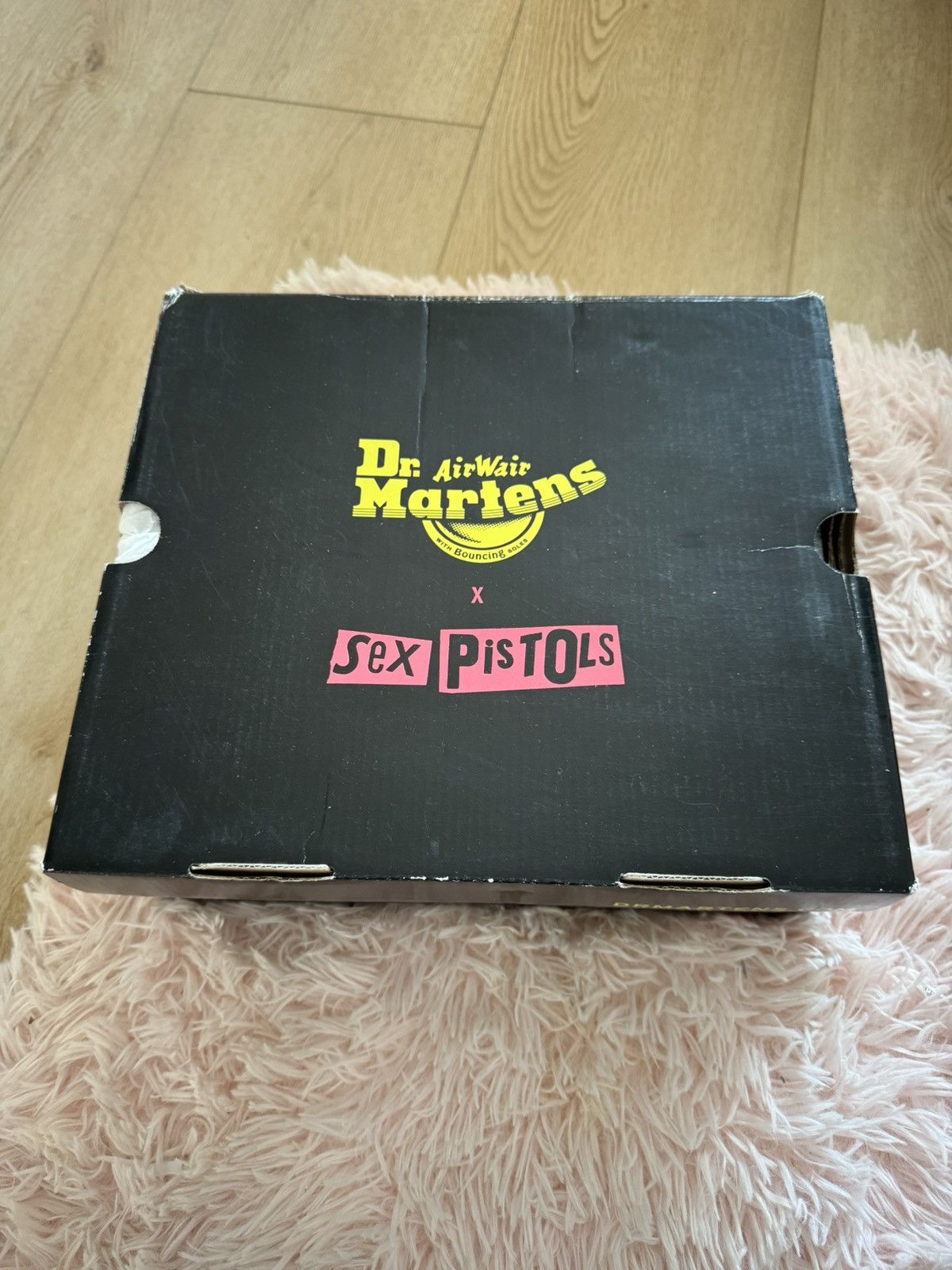 Dr. Martens Sex Pistols 1490 size 6 Size US 6 / IT 36 - 2 Thumbnail