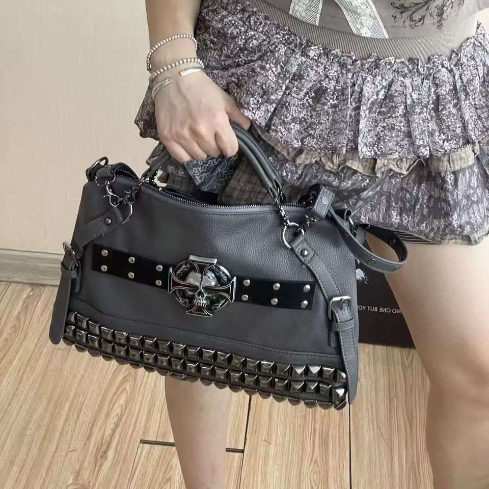 Other Handmade Y2K Punk Skull Rivet Shoulder Messenger Bag Size ONE SIZE - 7 Thumbnail