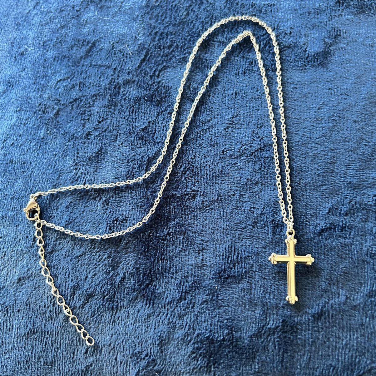 Handmade Handcrafted vintage filigree cross pendant on chain necklace Size ONE SIZE - 5 Thumbnail