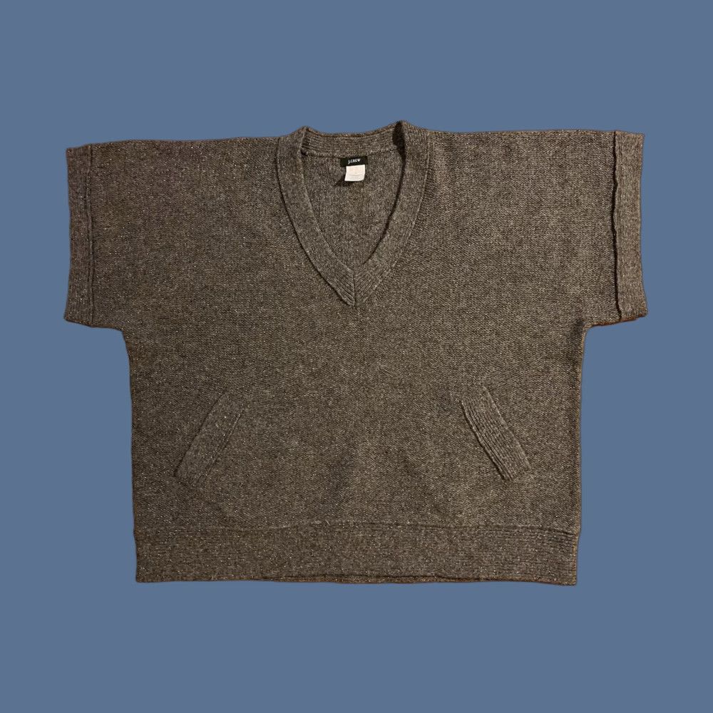 J.Crew J.CREW V-Neck Sweater Women’s M Grey Merino Wool Metallic Short Sleeve Shirt Women M Grey J.CREW Pullover Classic Designer Outdoor Gold dots? Size M / US 6-8 / IT 42-44 - 1 Thumbnail