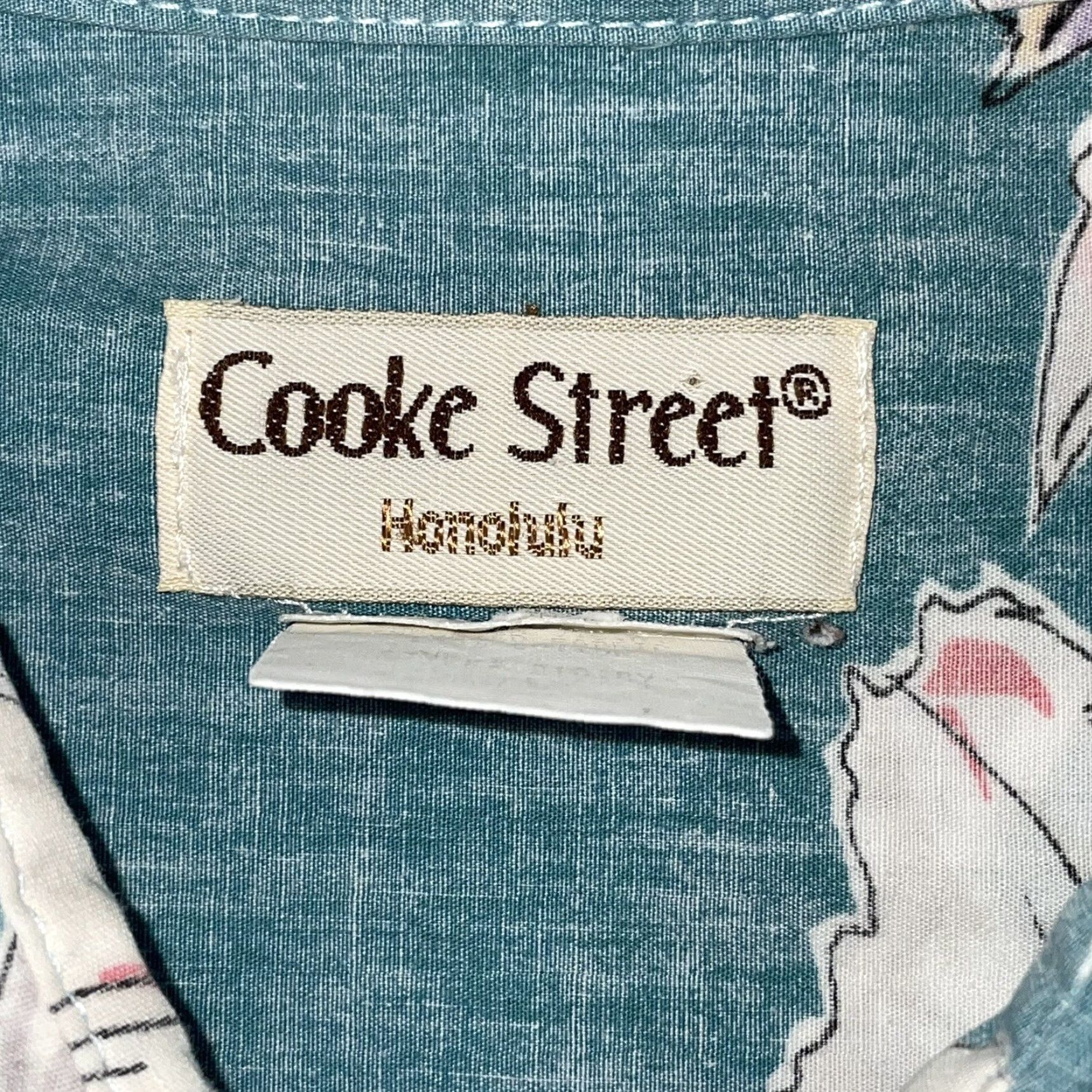 Vintage VINTAGE Cooke Street Honolulu Hawaiian Shirt Button-Up Short Sleeve L Reverse Print Mens Size US L / EU 52-54 / 3 - 2 Thumbnail