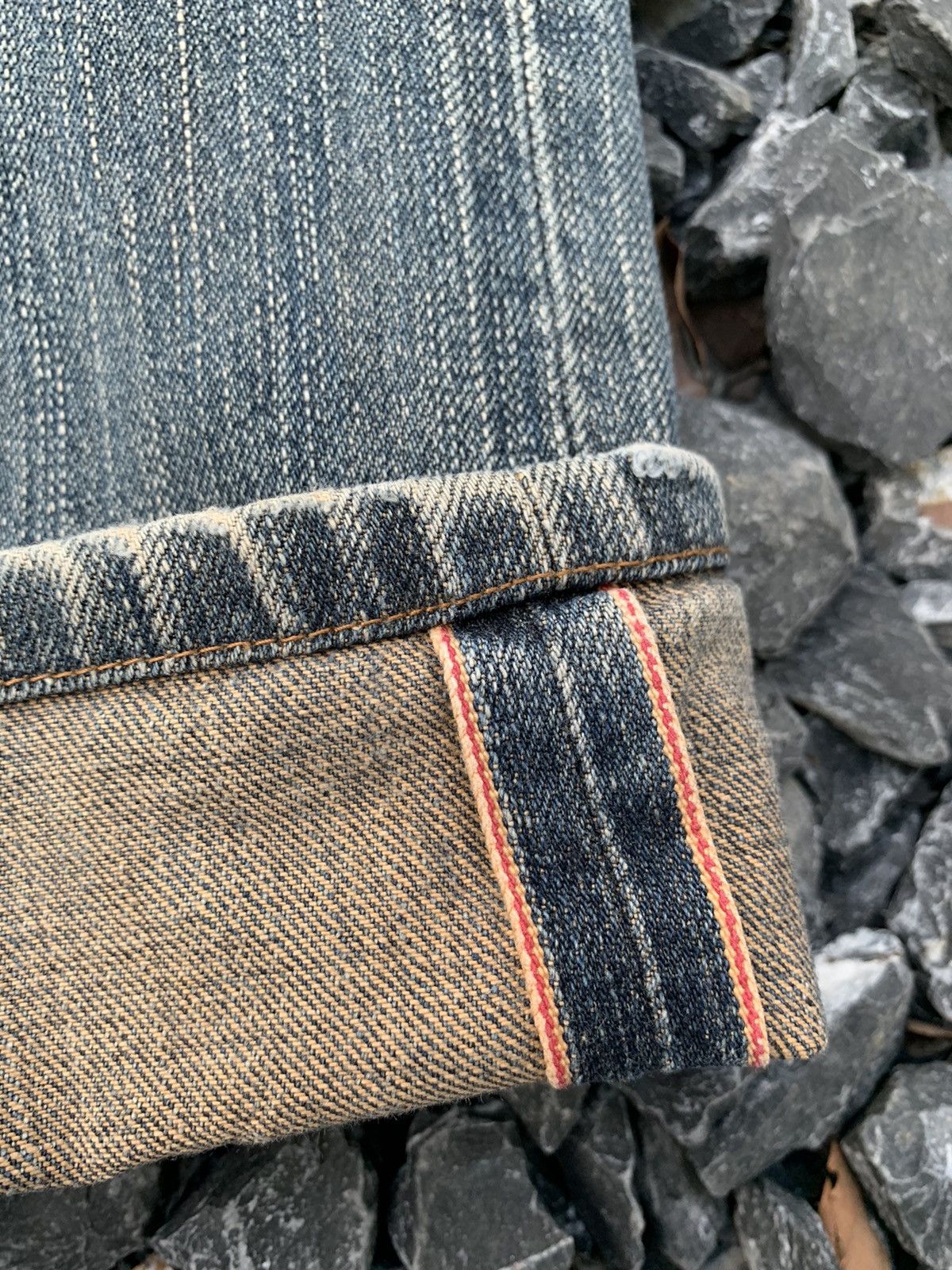 Edwin VINTAGE EDWIN 505Z SELVEDGE RUSTY JAPANESE DISTRESSED DENIM Size US 34 / EU 50 - 10 Thumbnail