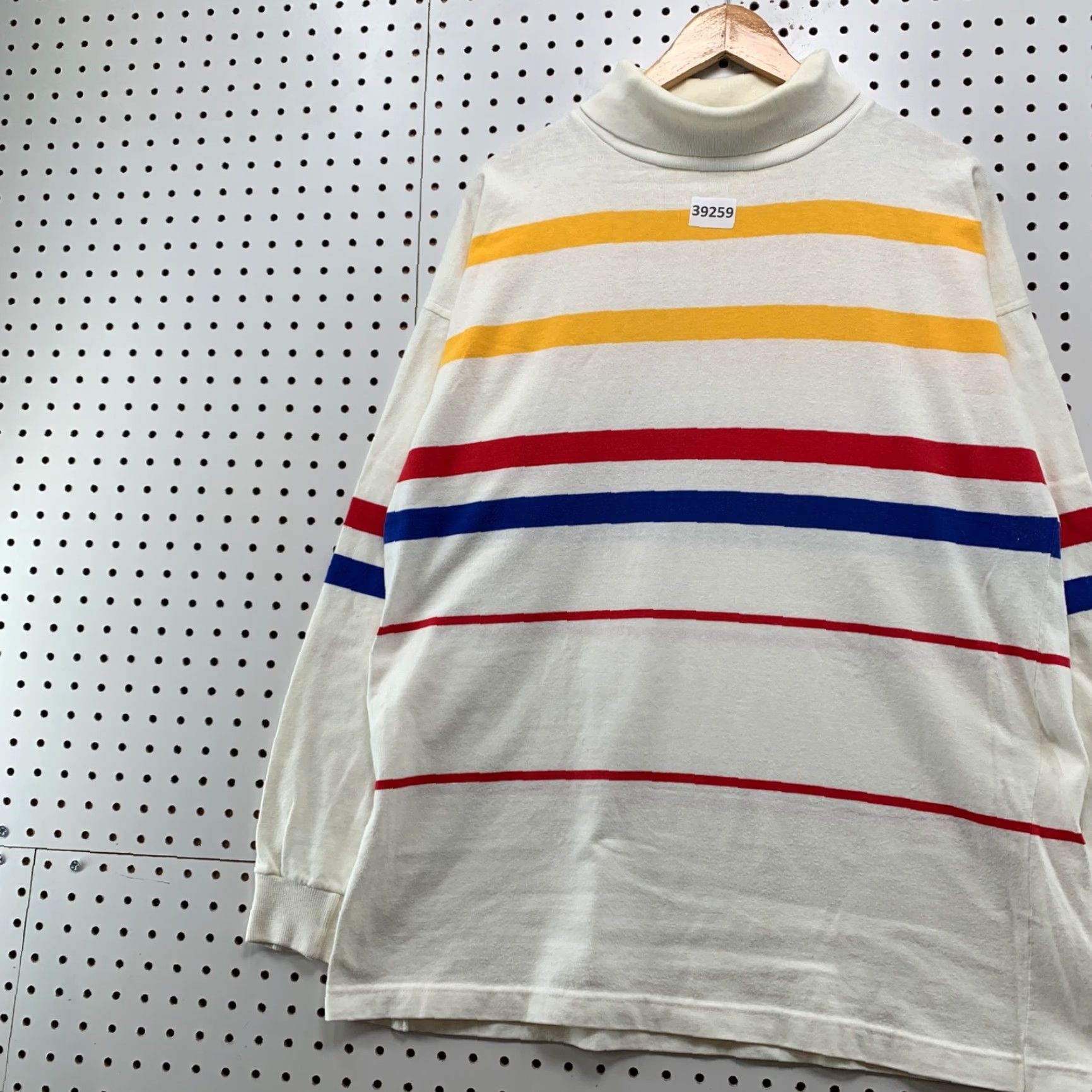 Gant VINTAGE 90s GANT Ruger Turtleneck Shirt Men XL Beige Striped Yellow Made USA Retro Fashion Size US XL / EU 56 / 4 - 3 Thumbnail