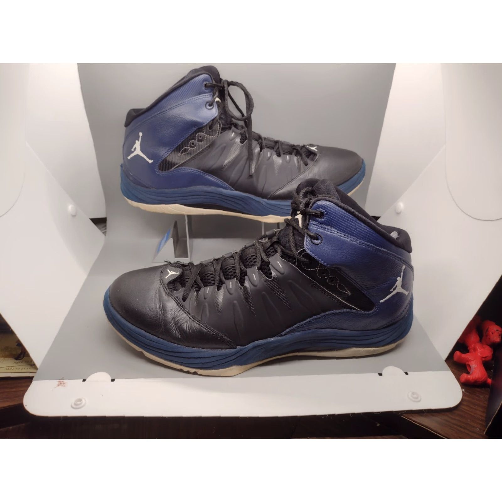 Nike Nike Mens Jordan Prime Fly Basketball Shoes Mid Top Black Blue 13 599582-015 Nike Prime Basketball Shoes Mens size 13 Black Blue Size US L / EU 52-54 / 3 - 2 Thumbnail
