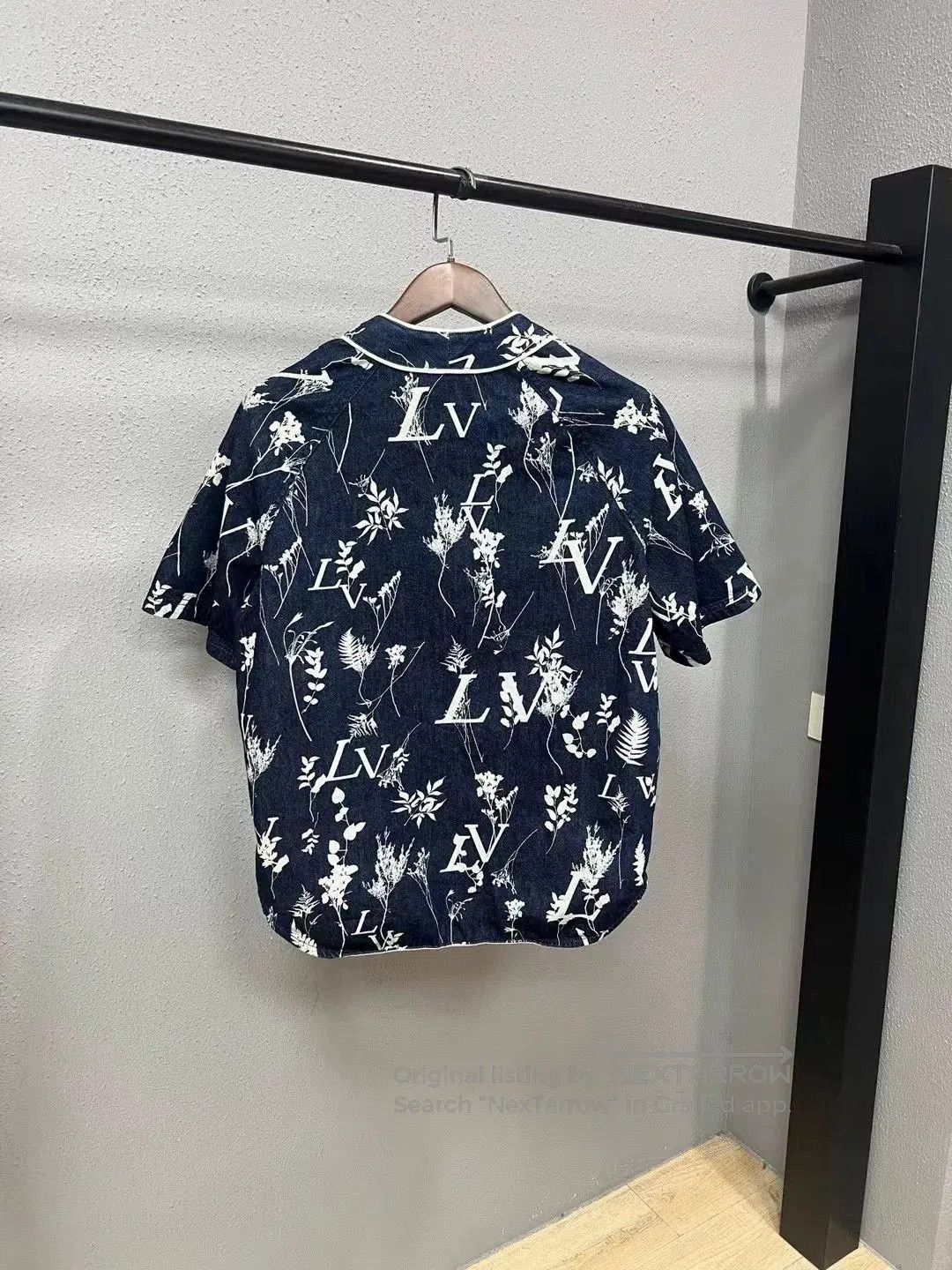 Louis Vuitton lv floral baseball shirt in navy blue. Size US S / EU 44-46 / 1 - 2 Thumbnail
