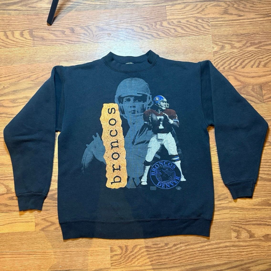 Salem Sportswear Salem Denver Broncos Crew Neck Size M Size US M / EU 48-50 / 2 - 1 Thumbnail