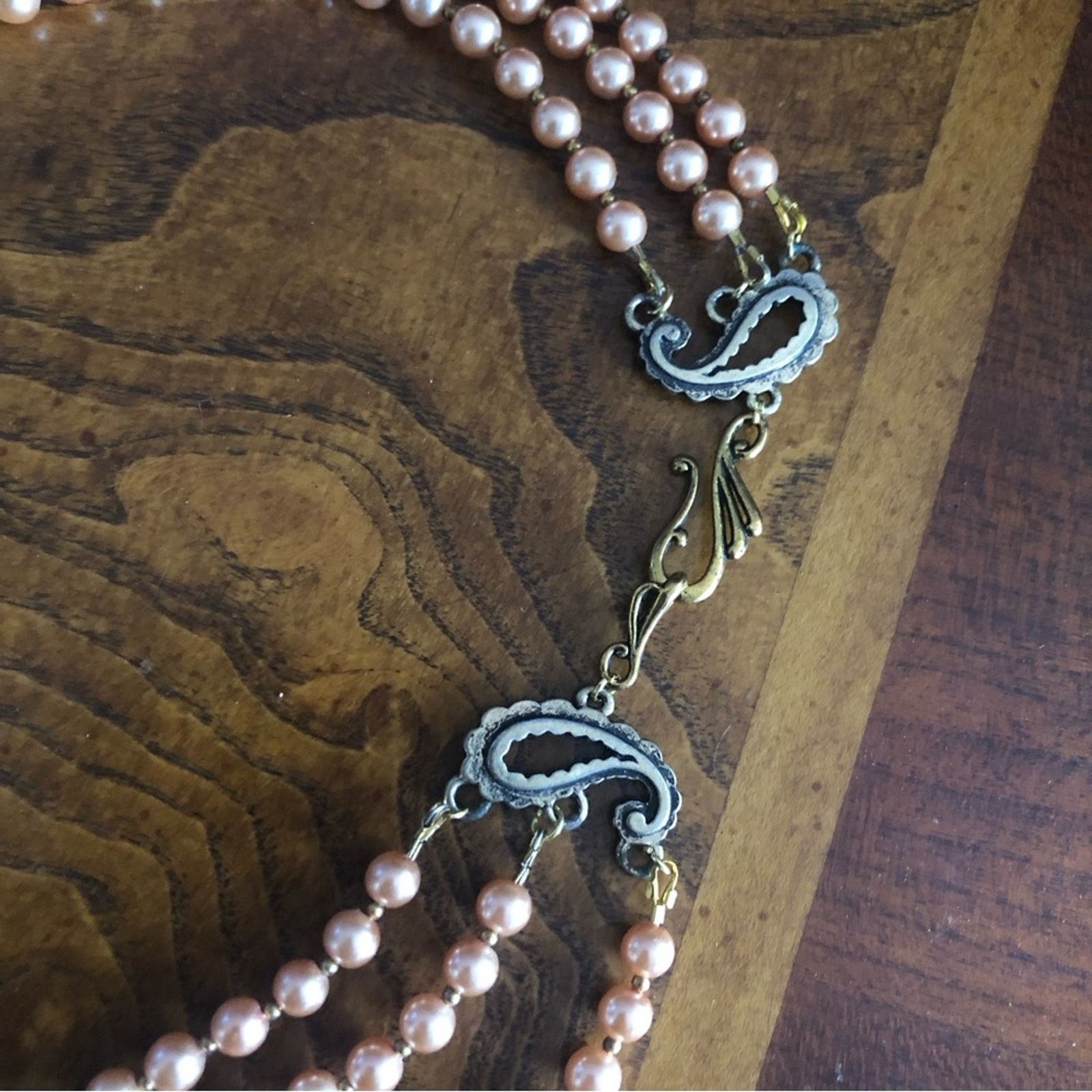 Handmade Handcrafted triple strand Czech glass Pearl necklace Size ONE SIZE - 8 Thumbnail