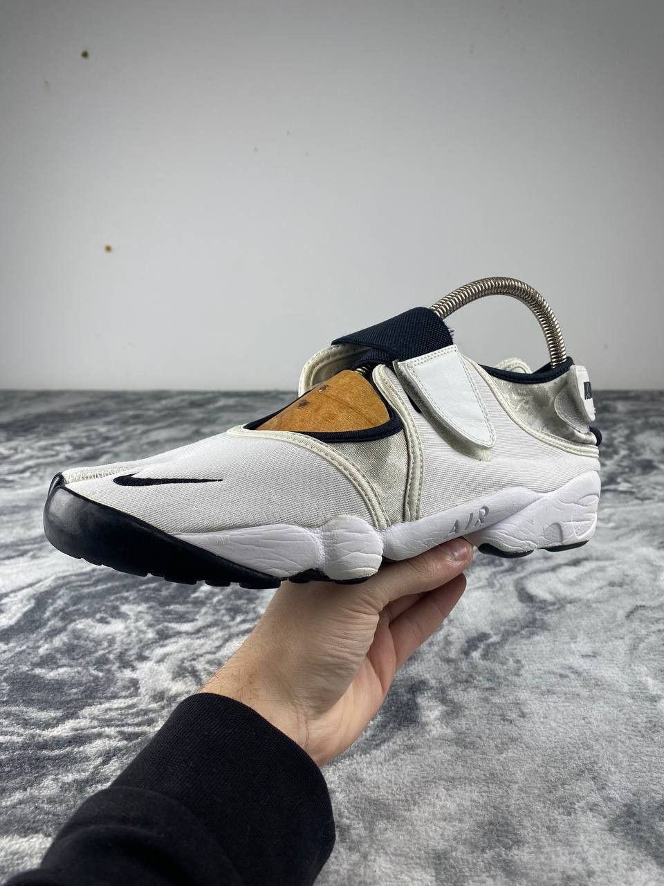 Nike Vintage Nike Air Rift Tabi Sandals Sneakers Men US 10 Size US 10 / EU 43 - 9 Thumbnail