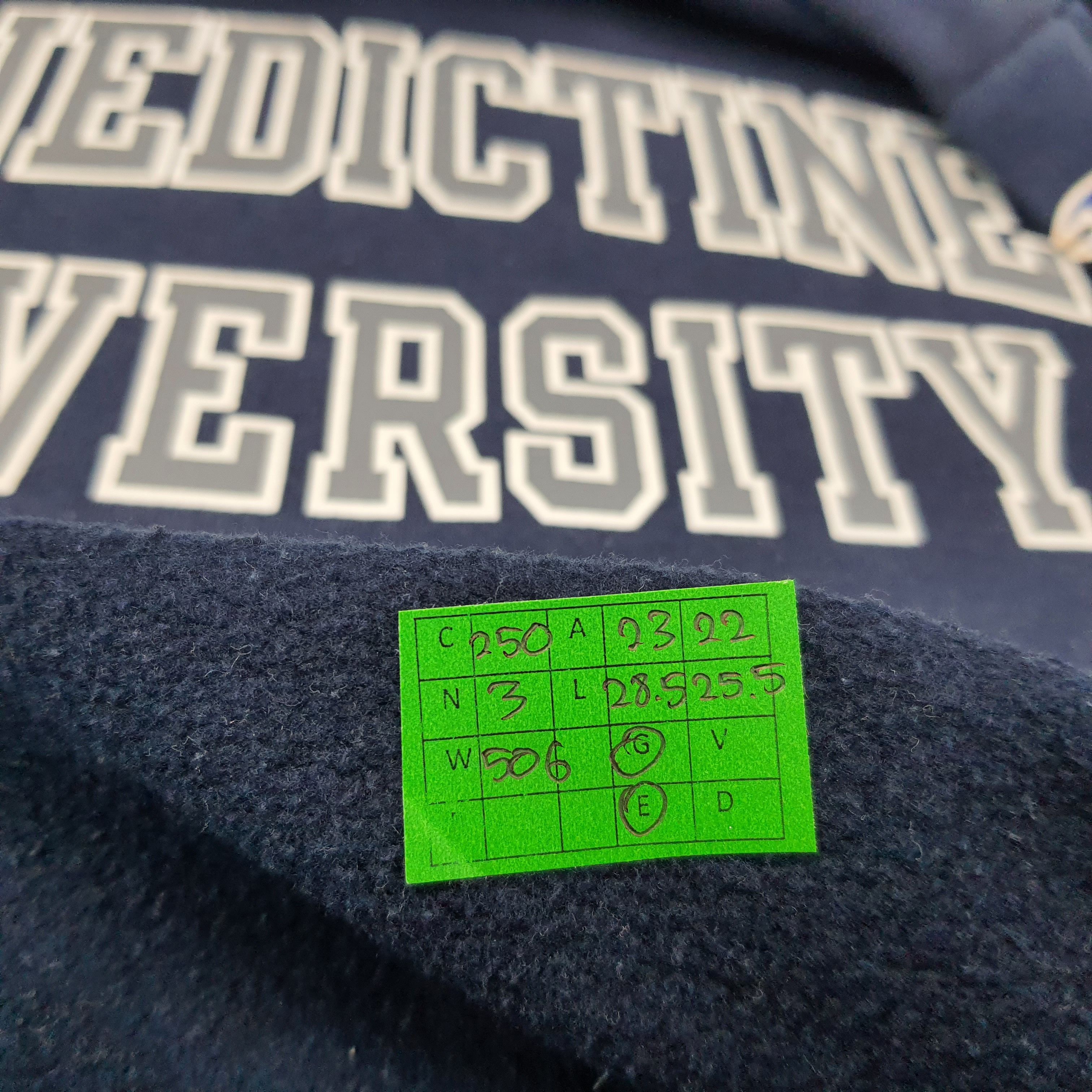 Champion Vintage Champion Benedictine University Sweatshirt C250N3 Size US L / EU 52-54 / 3 - 8 Thumbnail
