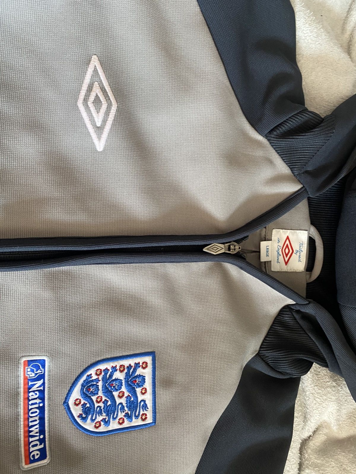 Vintage England 2010-11 Umbro jacket size L Size US L / EU 52-54 / 3 - 3 Thumbnail