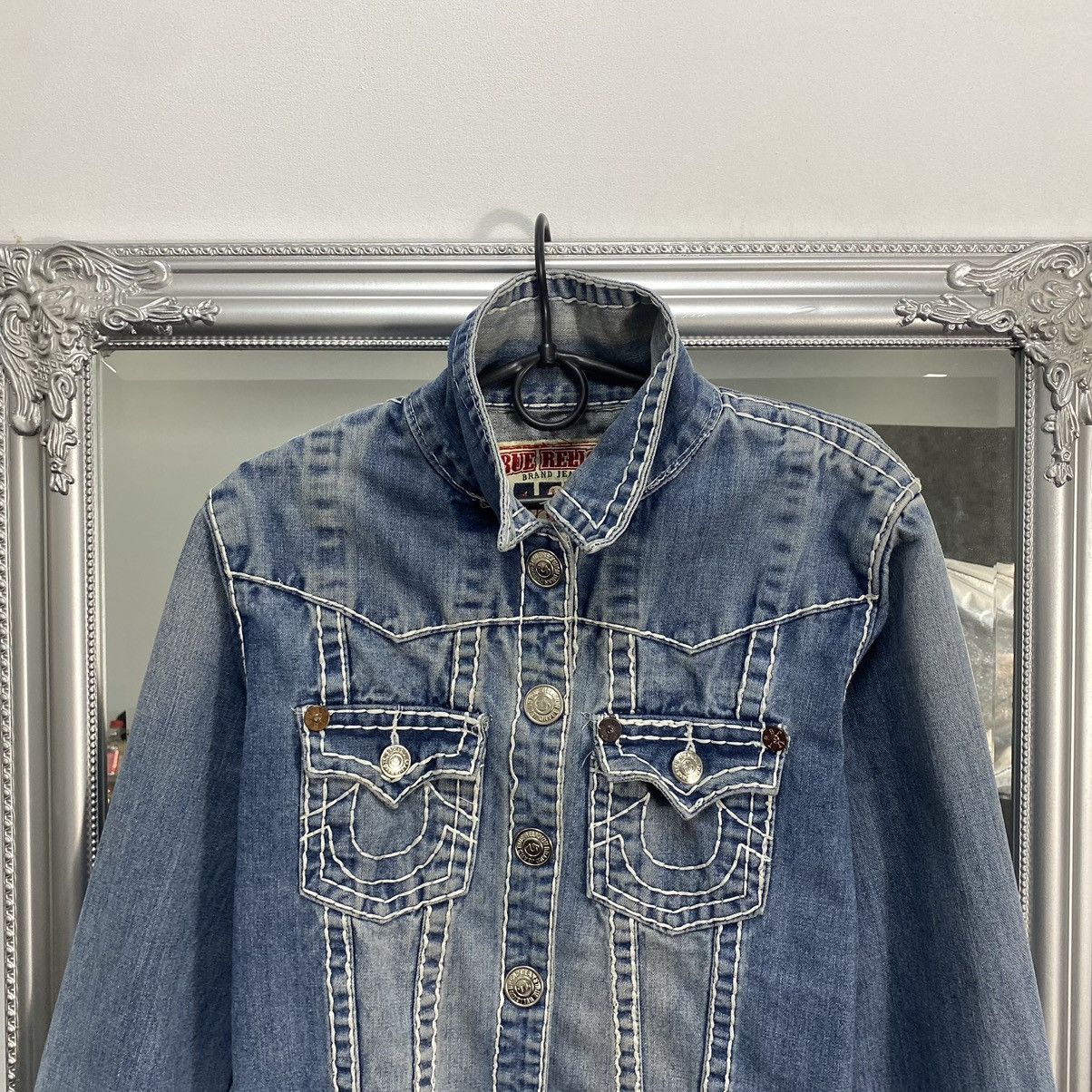 True Religion Vintage True religion denim jacket Size US M / EU 48-50 / 2 - 2 Thumbnail