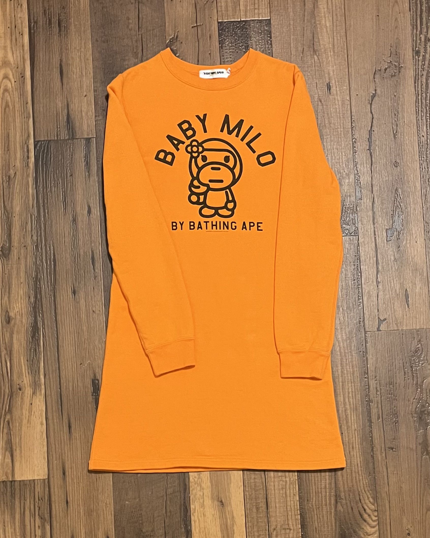 image of Bape Baby Milo Long Crew Neck Sweatshirt in Orange, Women's (Size XS)