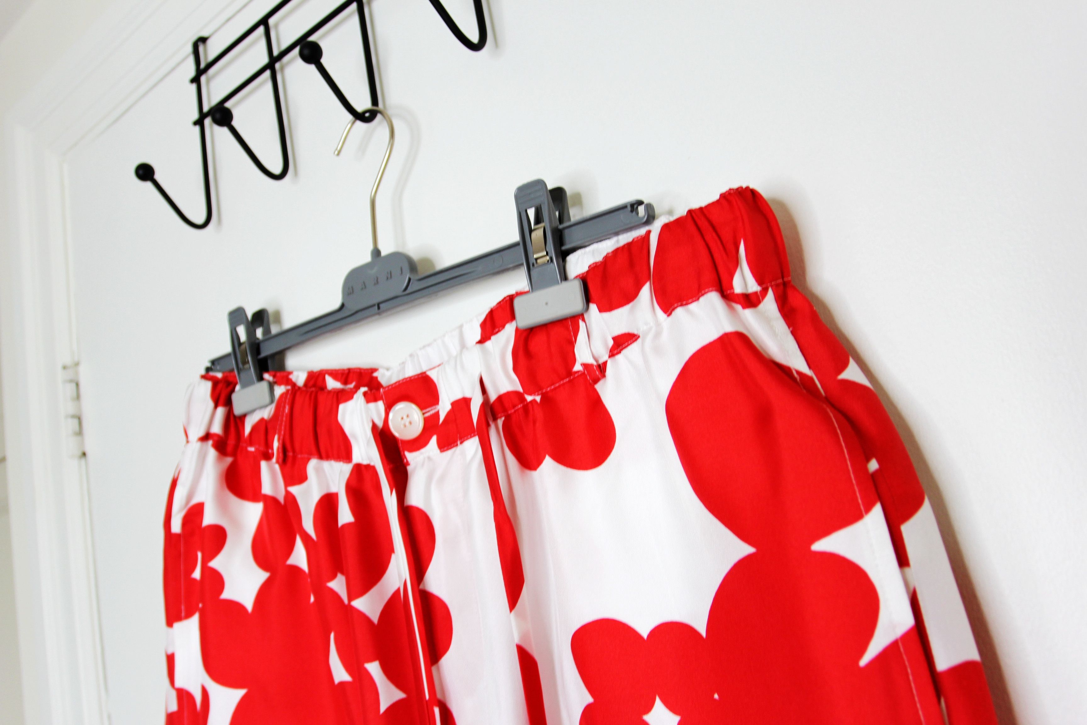 Marni BNWT SS25 MARNI DILLIES SILK TWILL SHORTS 52 Size US 36 / EU 52 - 4 Thumbnail