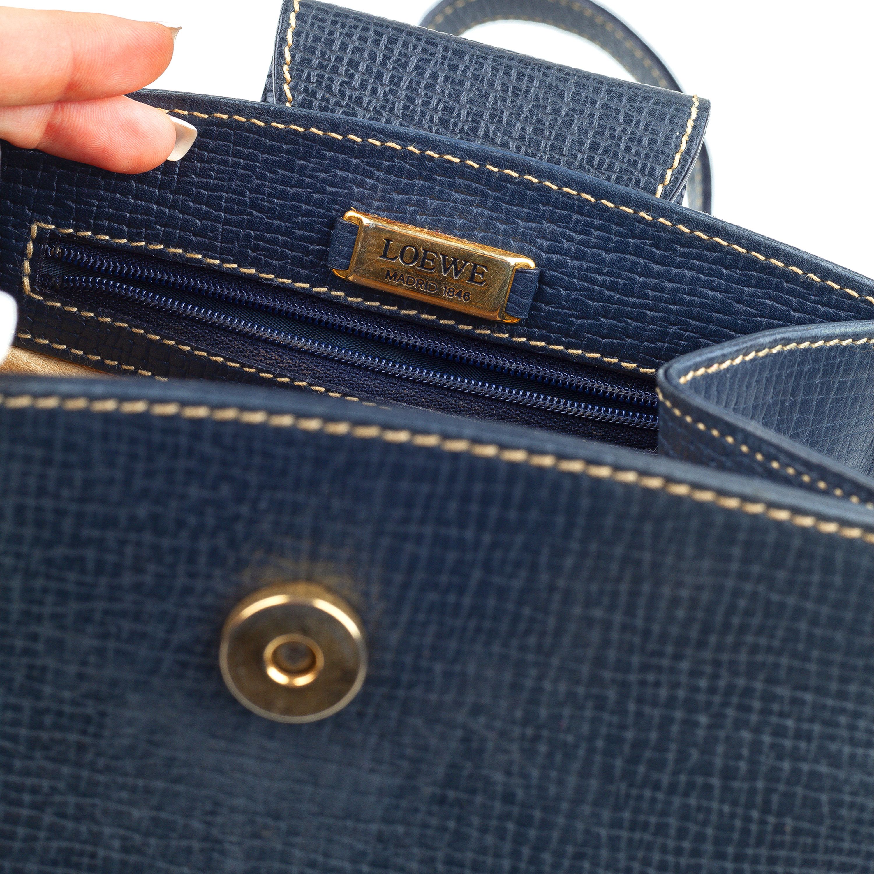 Loewe Loewe Madrid 1846 Vintage Navy Blue Crossbody Bag Size ONE SIZE - 8 Thumbnail
