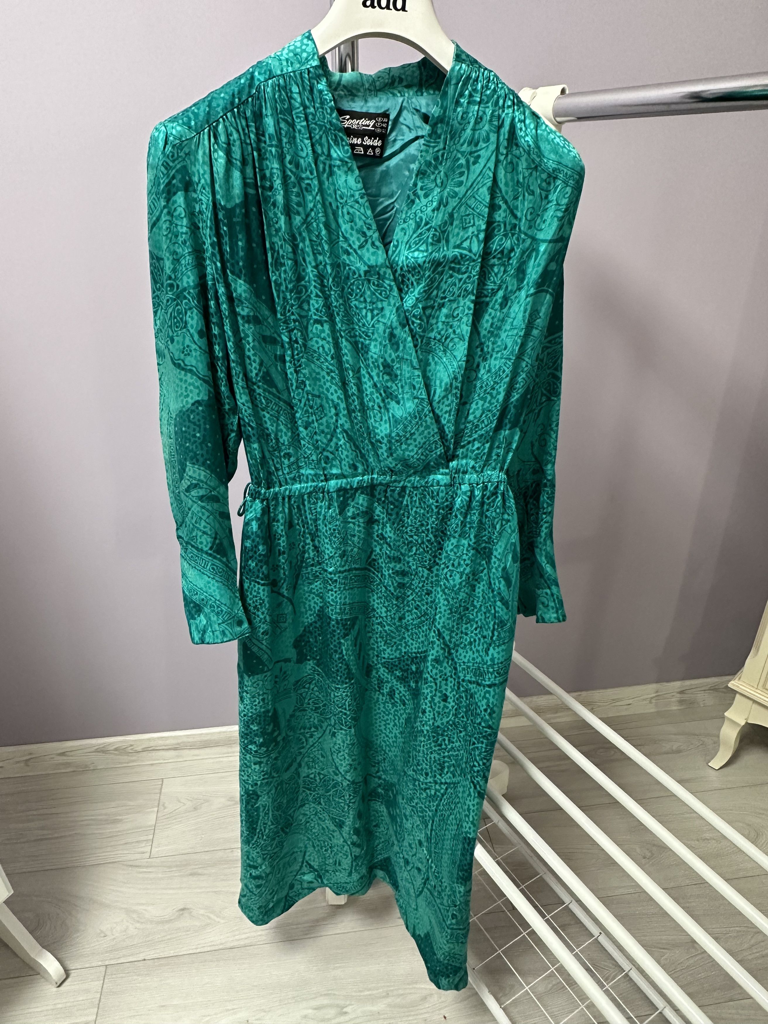 Vintage Vintage silk -seide dress Size M / US 6-8 / IT 42-44 - 1 Thumbnail