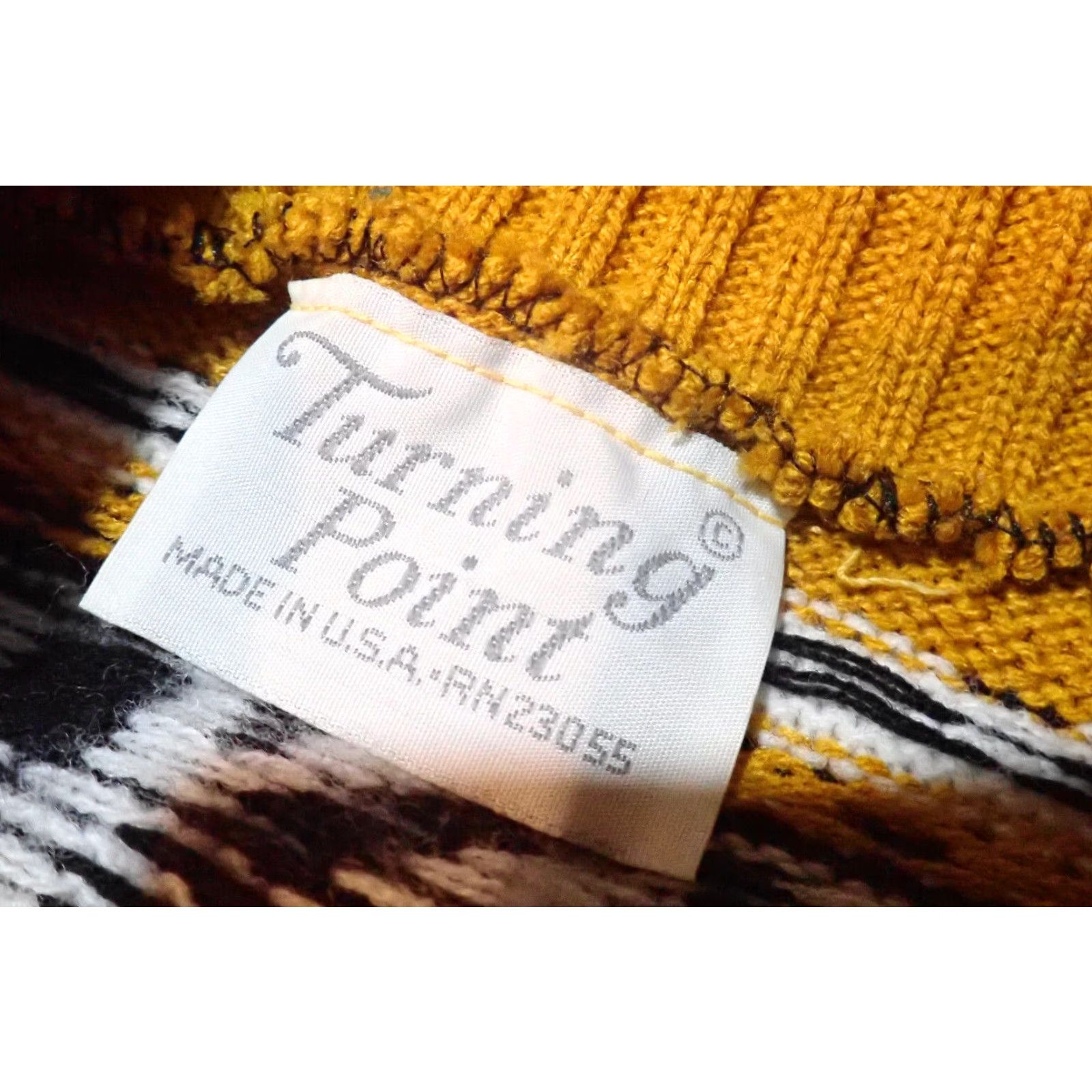 Vintage VINTAGE Turning Point USA Women's Sweater M Mustard Yellow Geometric Fair Isle Snowflake Knit 90s Pullover Menswear Style Size M / US 6-8 / IT 42-44 - 5 Thumbnail
