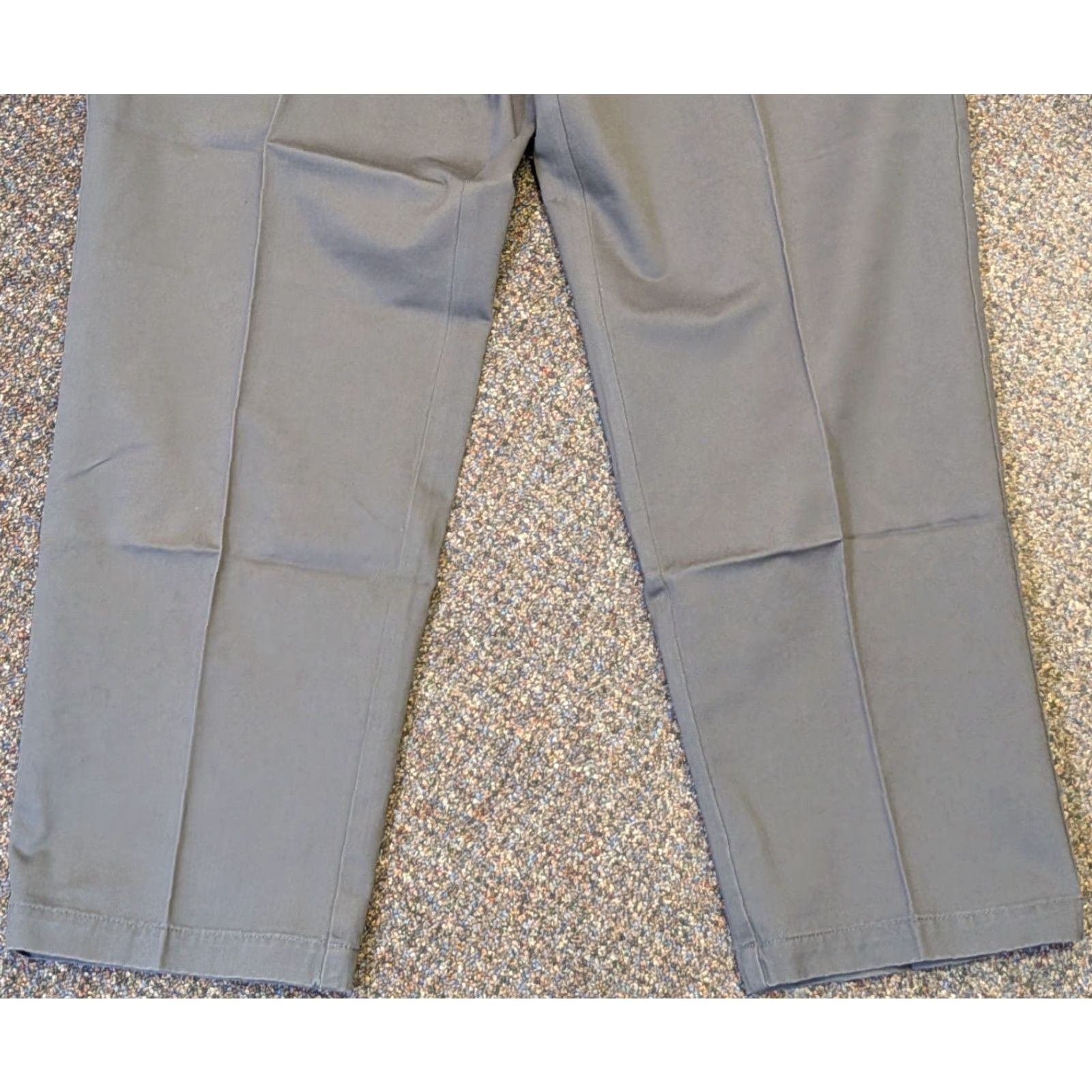 Dockers Dockers True Chino Flat Front D4 Relaxed Fit Iron Grey W38 L30 Cotton Mens Pants Size US 38 / EU 54 - 3 Thumbnail