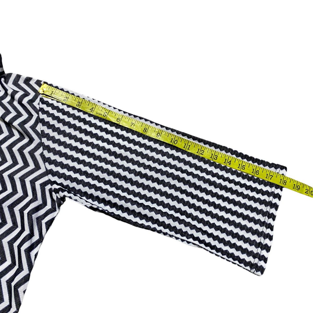 CABANE de ZUCCa Cabane De Zucca Black White Zigzag patern Blouses Size M / US 6-8 / IT 42-44 - 17 Thumbnail