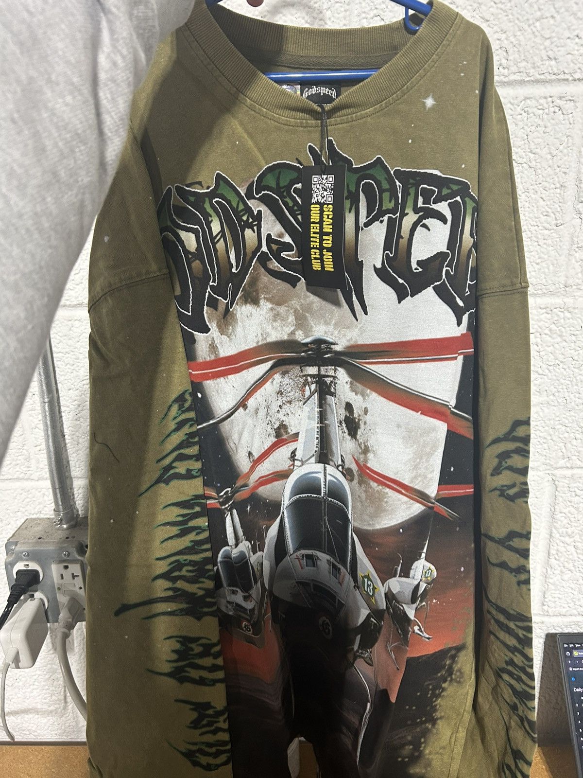 Godspeed Air Strike Olive LS size M