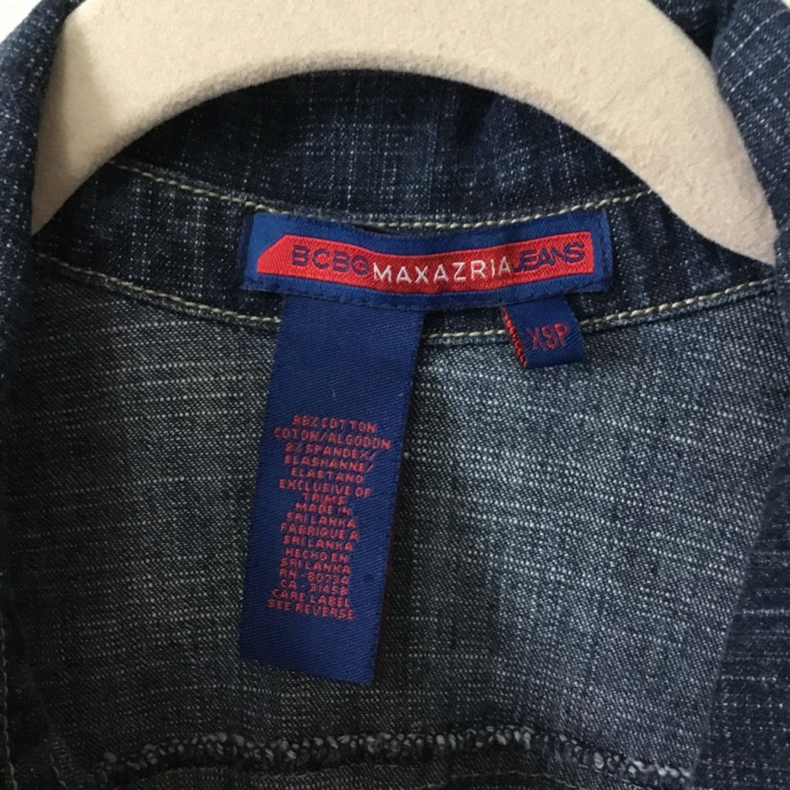Bcbgmaxazria BCBGMaxAzria Jeans Cropped Jean Jacket Size XS / US 0-2 / IT 36-38 - 3 Thumbnail