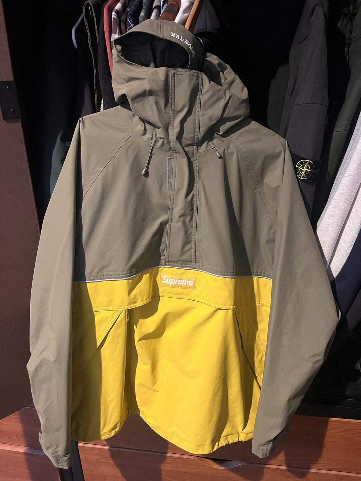 Supreme Supreme Goretex anorak Size US L / EU 52-54 / 3 - 4 Thumbnail