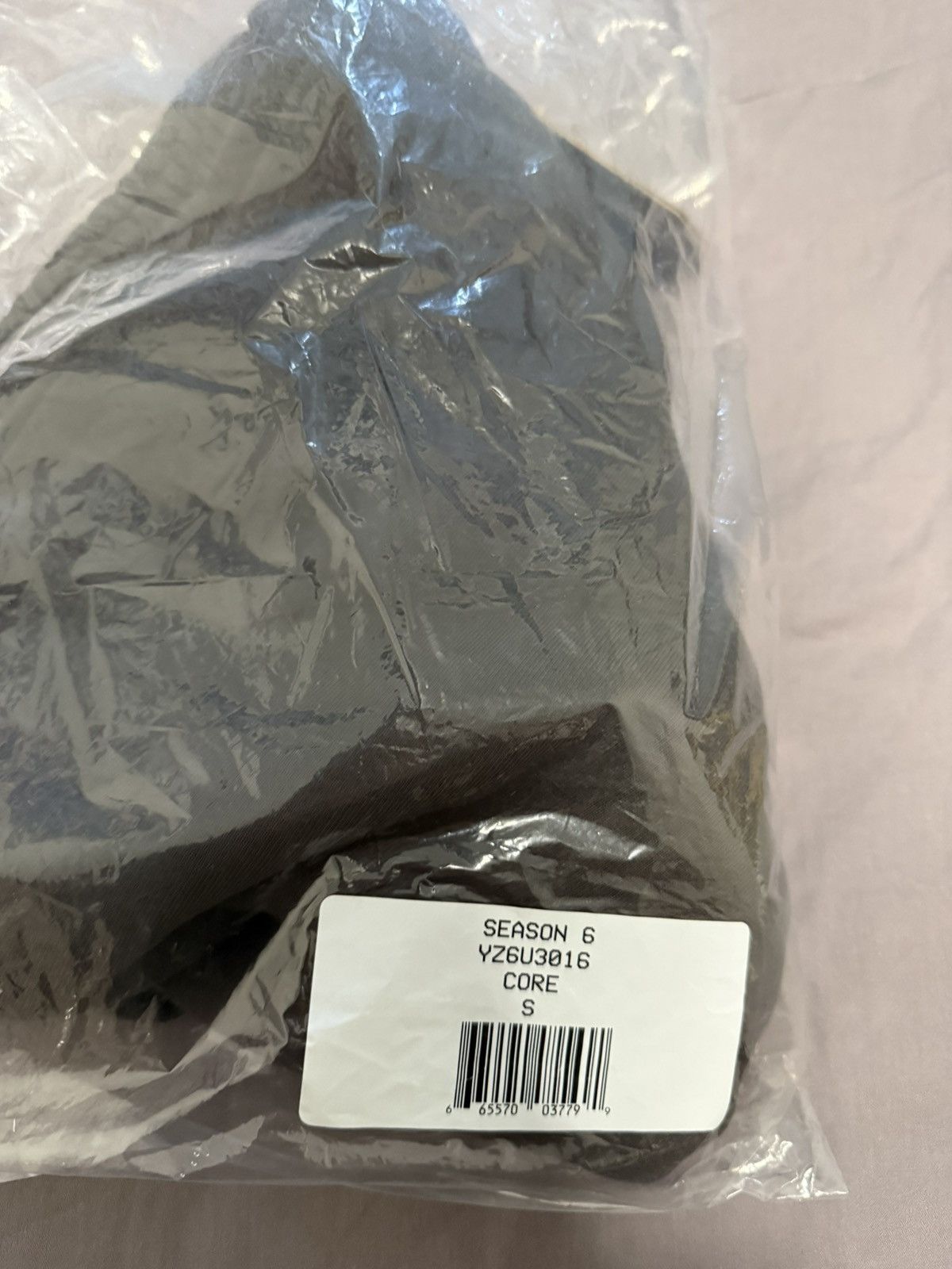 Yeezy yeezy season 6 shorts sweatshort core Size US 30 / EU 46 - 7 Thumbnail