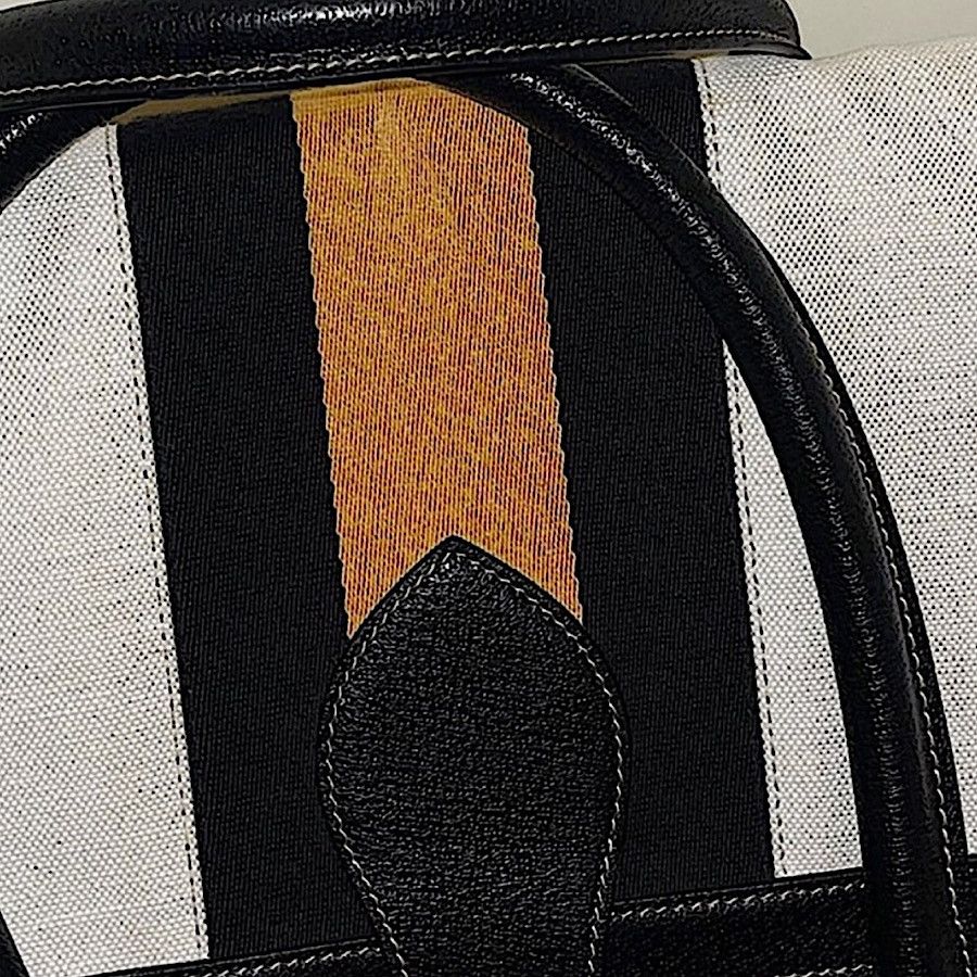 Gucci Authentic Gucci Tom Ford Oversized Web Travel Bag Size ONE SIZE - 2 Thumbnail