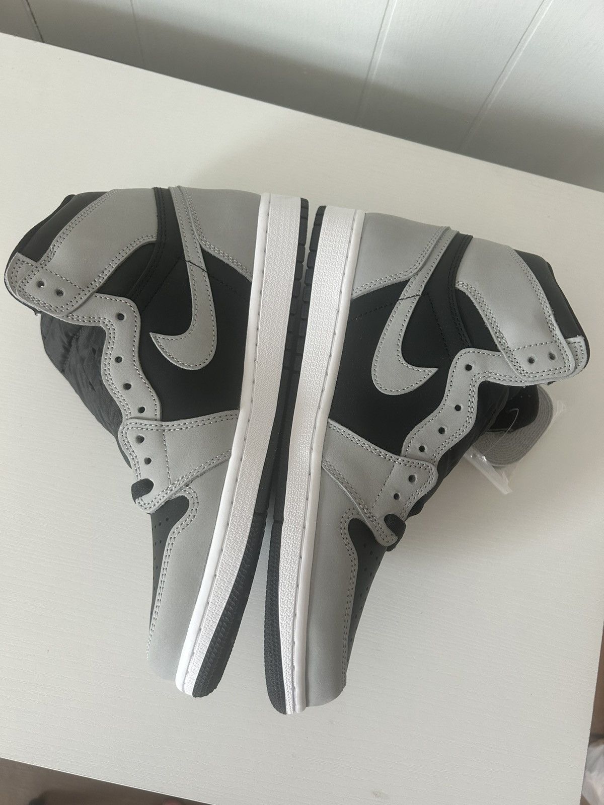 Jordan Brand Nike Air Jordan 1 Retro High OG Shadow 2.0 Size US 10.5 / EU 43-44 - 6 Thumbnail