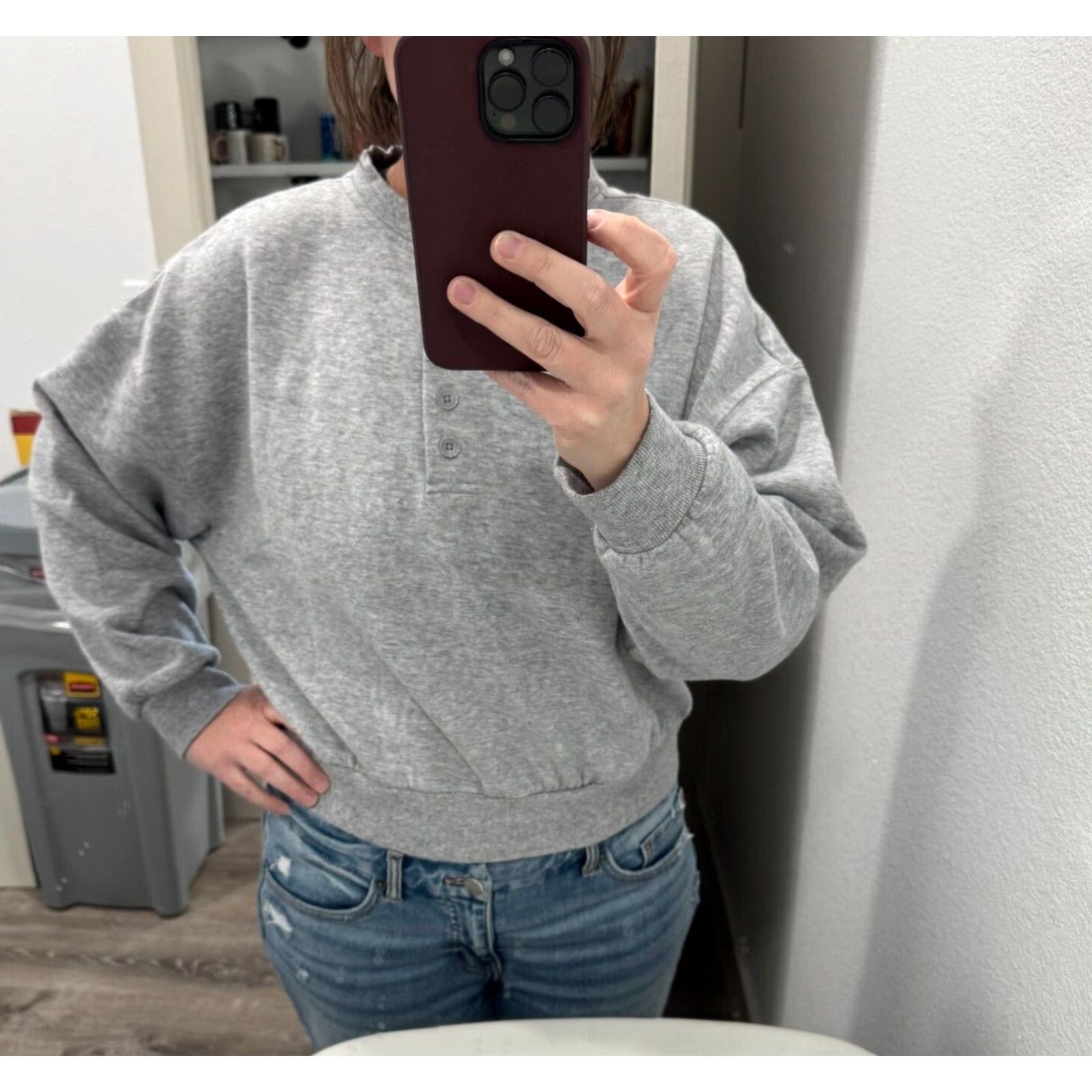 Vintage VINTAGE Reflex Life Is Out There Supersoft Gray Retro Henley Sweatshirt Shirt XL Women Pullover Gray Henley 90s Style Womens Size XL / US 12-14 / IT 48-50 - 5 Thumbnail