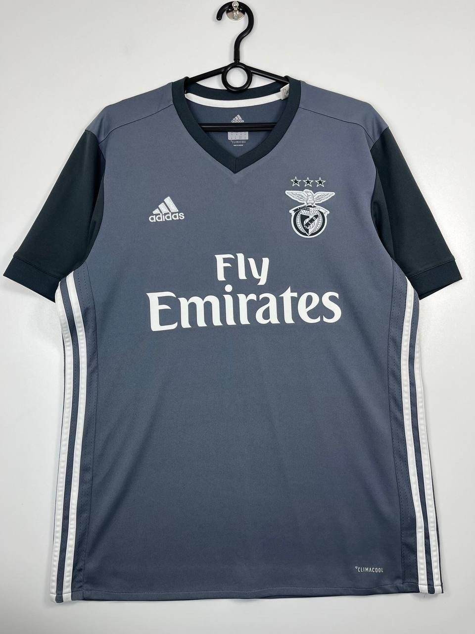 Adidas Benfica 2017/2018 Away Football Shirt Adidas Soccer Size M Size US M / EU 48-50 / 2 - 1 Thumbnail
