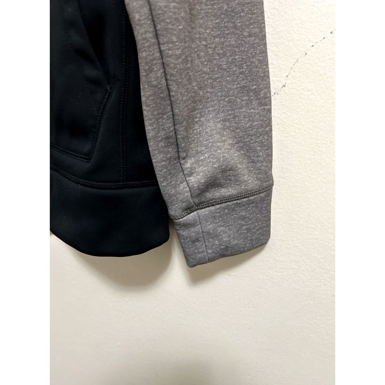 Burton BURTON Hoodie Mens Small Black Full Zip Logo Durable Goods Riding Size US S / EU 44-46 / 1 - 6 Thumbnail