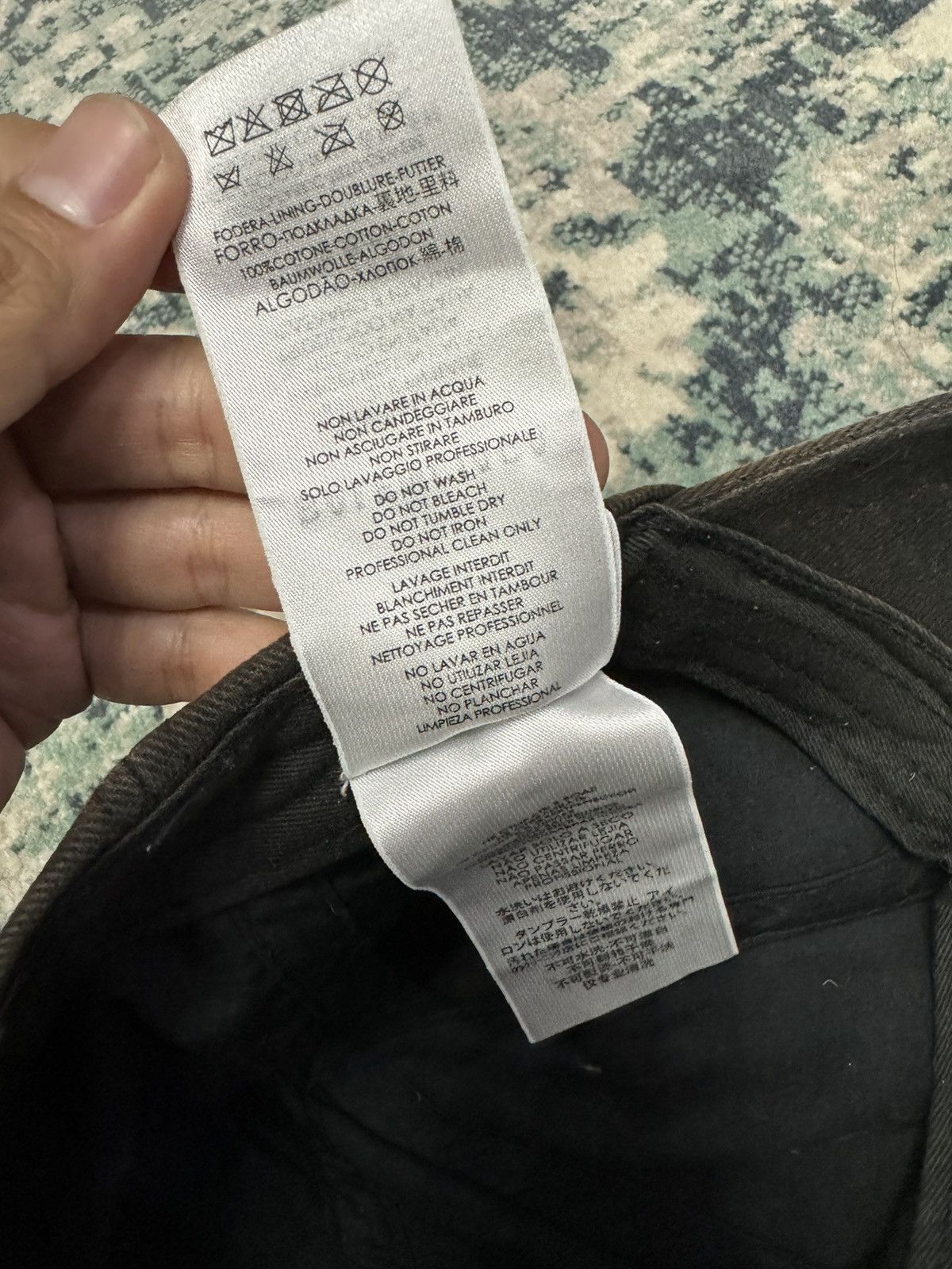Balenciaga BALENCIAGA FW2017 DISTRESSED DESTROYED LOOK CAP Size ONE SIZE - 9 Thumbnail