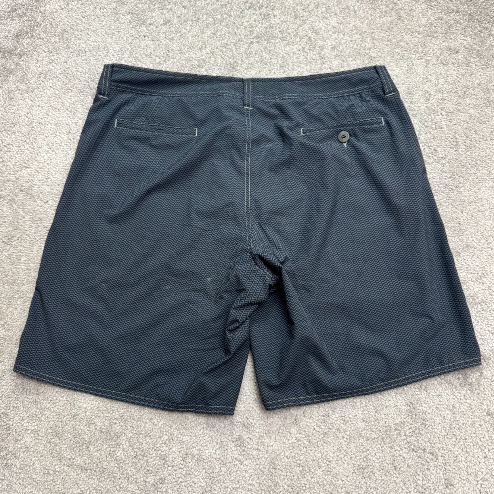 Prana Patagonia Hybrid Board Shorts Swim Trunks Mens 36 Blue Gray Herringbone Swimwear Size US 36 / EU 52 - 2 Thumbnail