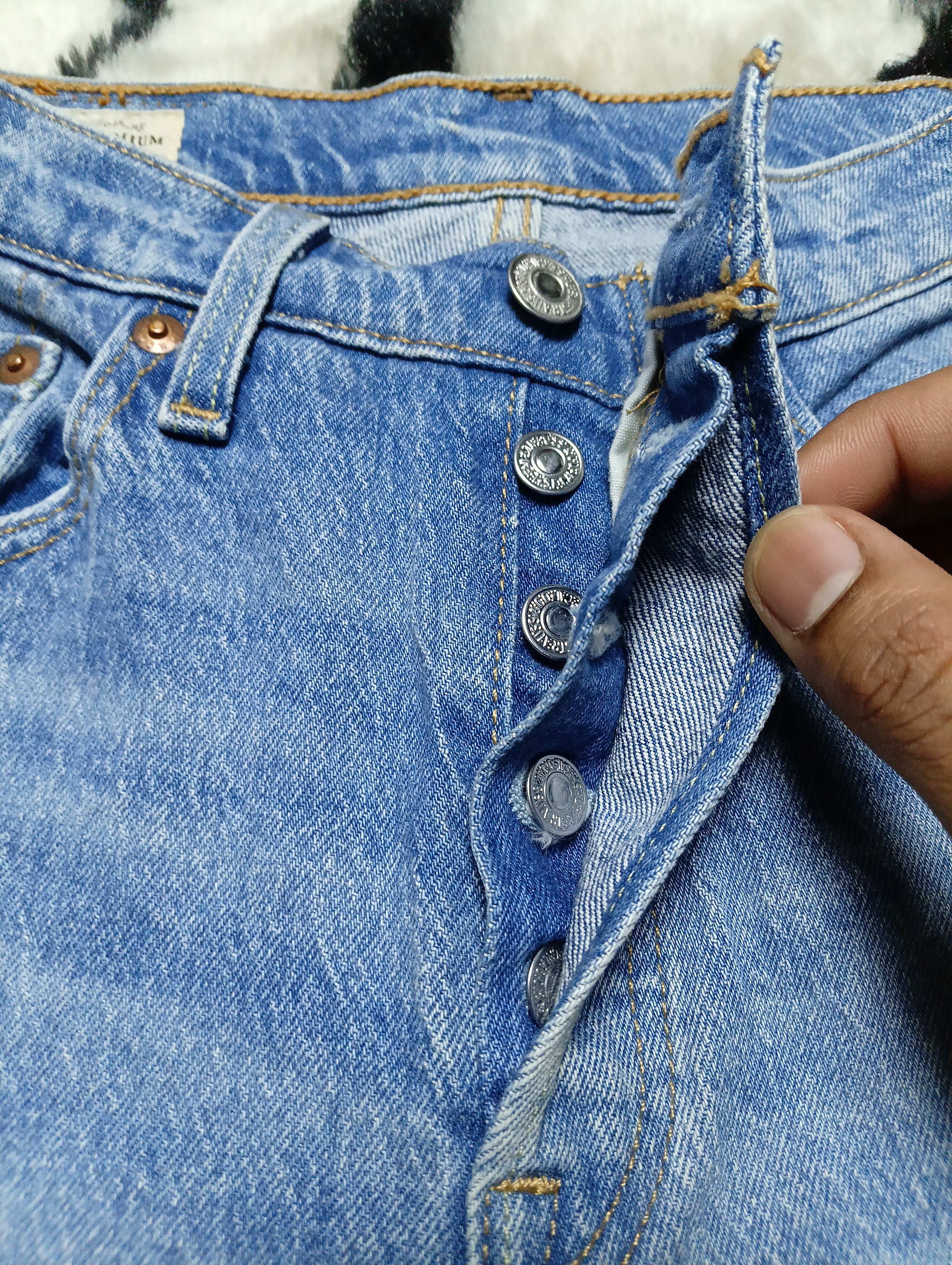 Levi's × Vintage Levi's 501 Size US 26 / EU 42 - 6 Thumbnail