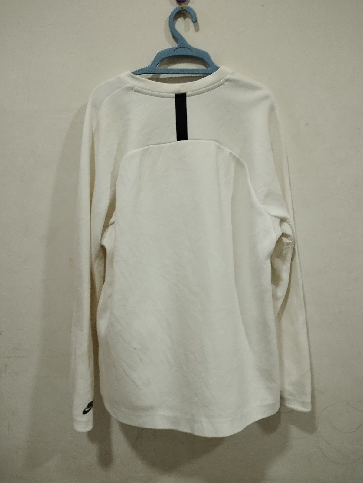Nike × Vintage White Nike Sweatshirt L Size US L / EU 52-54 / 3 - 6 Thumbnail