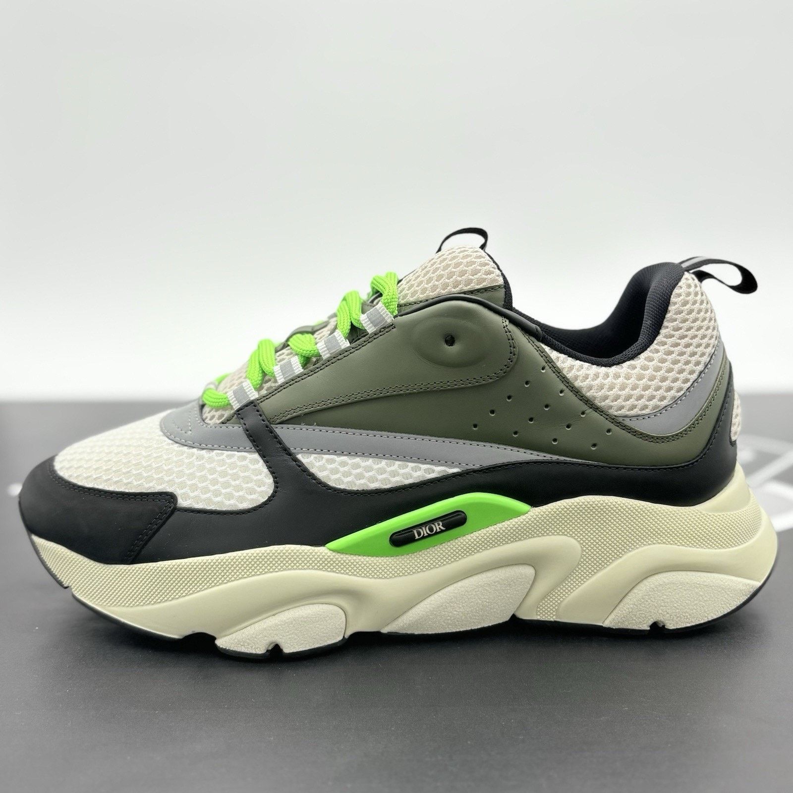 Dior Dior B22 Sneaker ' Khaki Pistachio ' | EXCELLENT CONDITION! Size US 11 / EU 44 - 8 Thumbnail