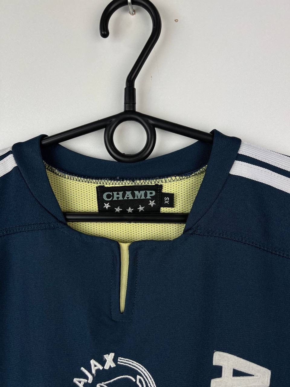 Vintage AJAX Van Der Vaart vintage soccer t-shirts size S Size US S / EU 44-46 / 1 - 5 Thumbnail