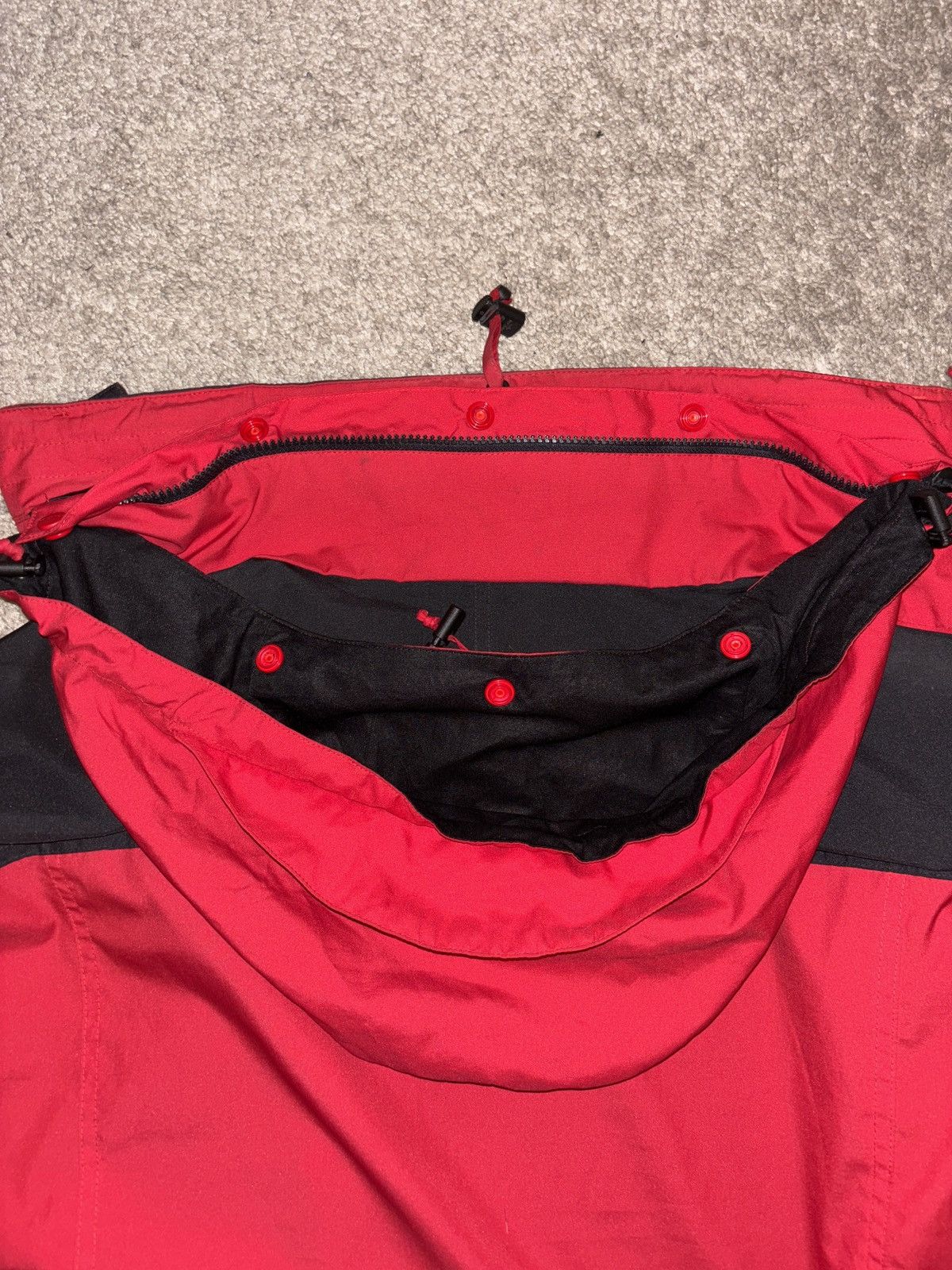 Vintage Vintage Red Utility Raincoat Size US XL / EU 56 / 4 - 5 Thumbnail