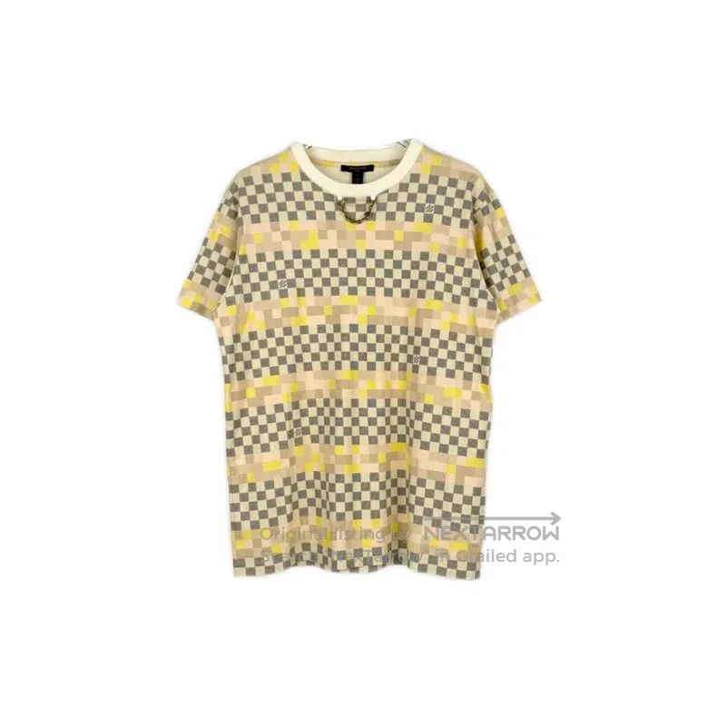 Louis Vuitton Louis Vuitton Grey and pink checkerboard chain short sleev Size US L / EU 52-54 / 3 - 1 Thumbnail