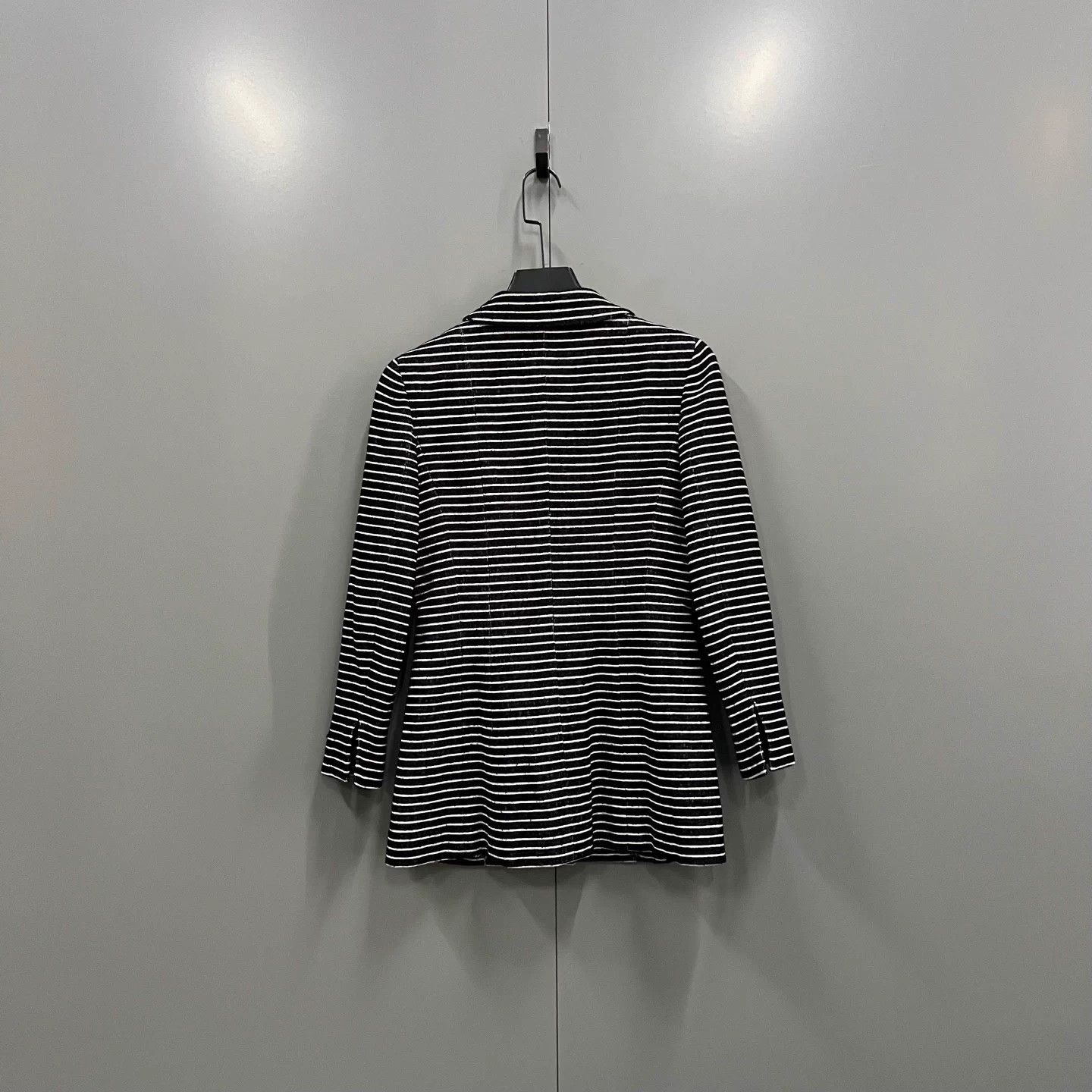 Chanel Women's CHANEL Striped Camellia Lapel Jacket 34 98 New Size XS / US 0-2 / IT 36-38 - 2 Thumbnail